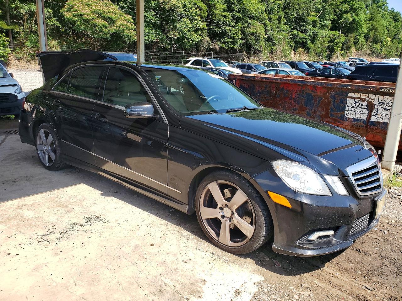 2011 Mercedes-benz E-class E350 4matic Black vin: WDDHF8HBXBA421572