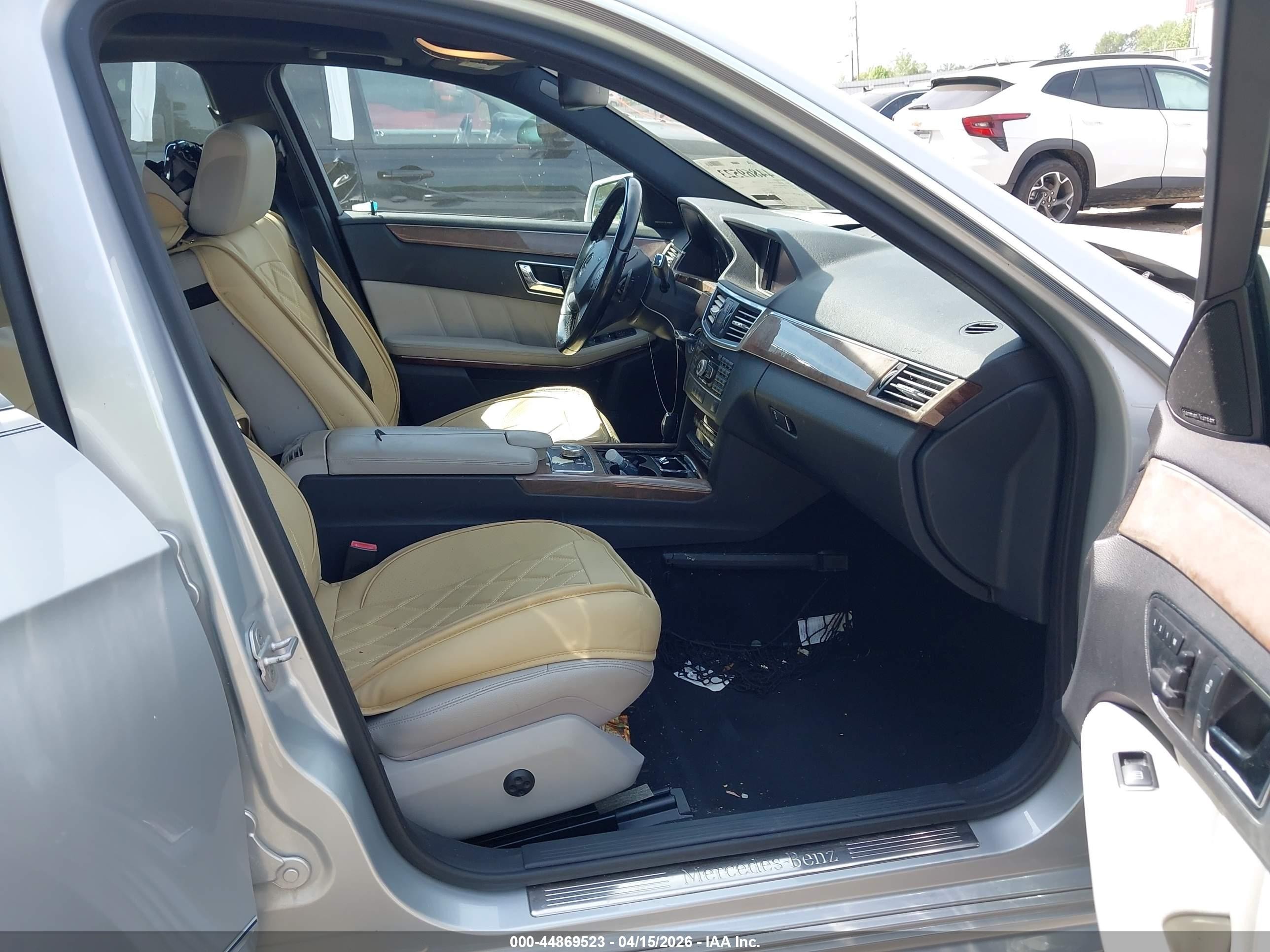2011 Mercedes-benz E 350 4matic Silver vin: WDDHF8HBXBA484042