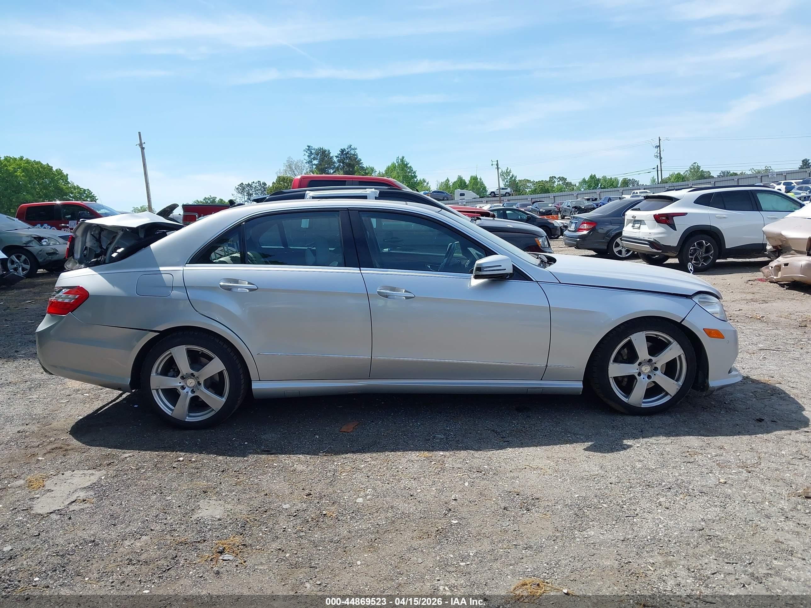 2011 Mercedes-benz E 350 4matic Silver vin: WDDHF8HBXBA484042