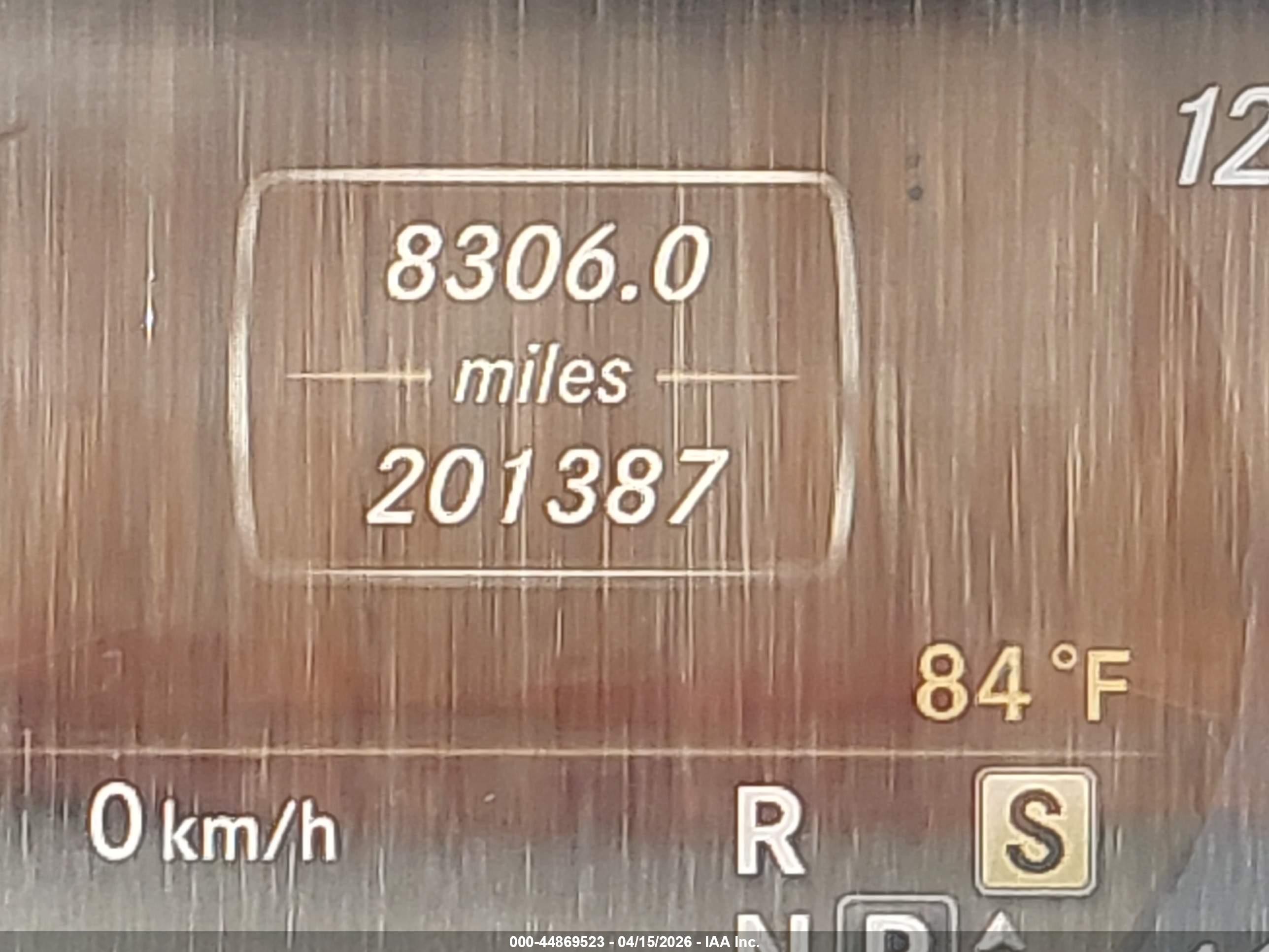 2011 Mercedes-benz E 350 4matic Silver vin: WDDHF8HBXBA484042