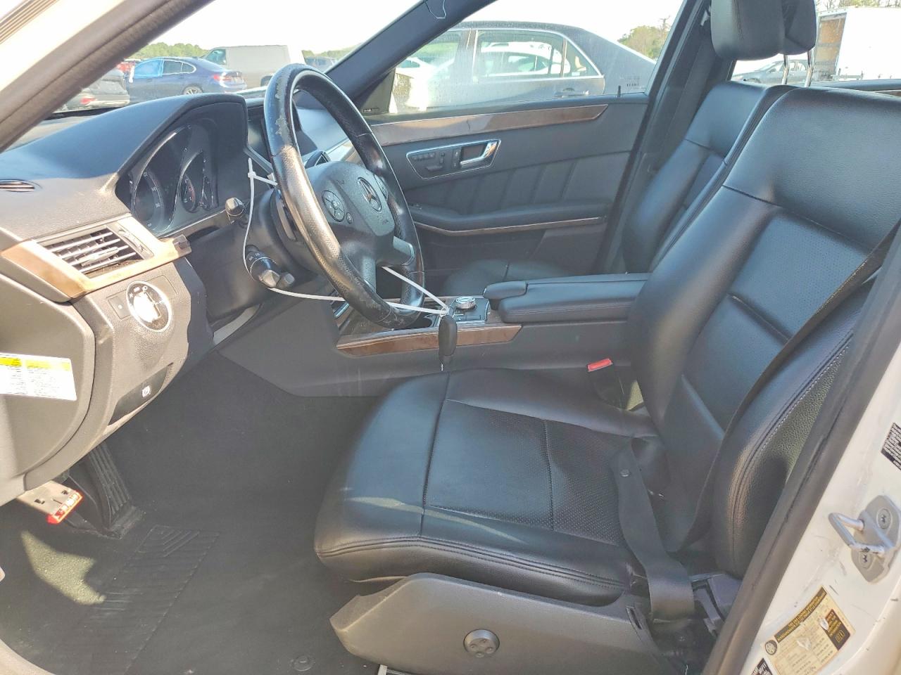 2011 Mercedes-benz E 350 4matic Белый vin: WDDHF8HBXBA503446