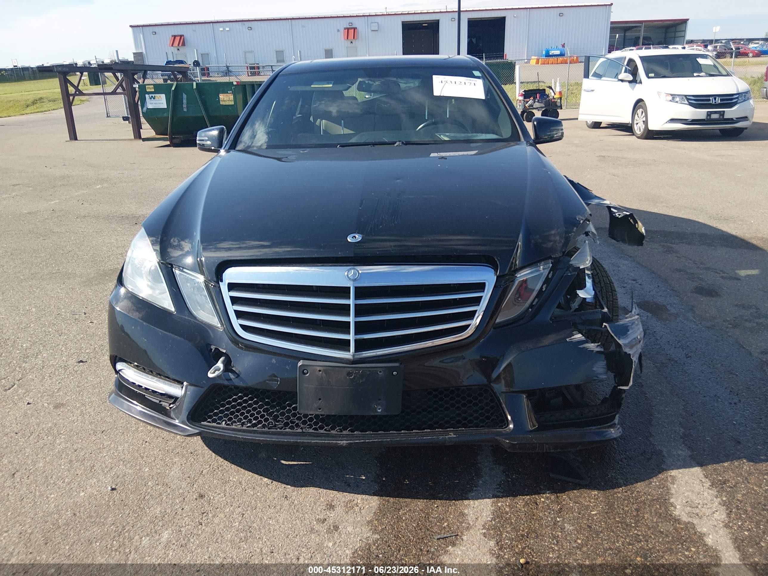2012 Mercedes-benz E 350 4matic Черный vin: WDDHF8JB0CA579639