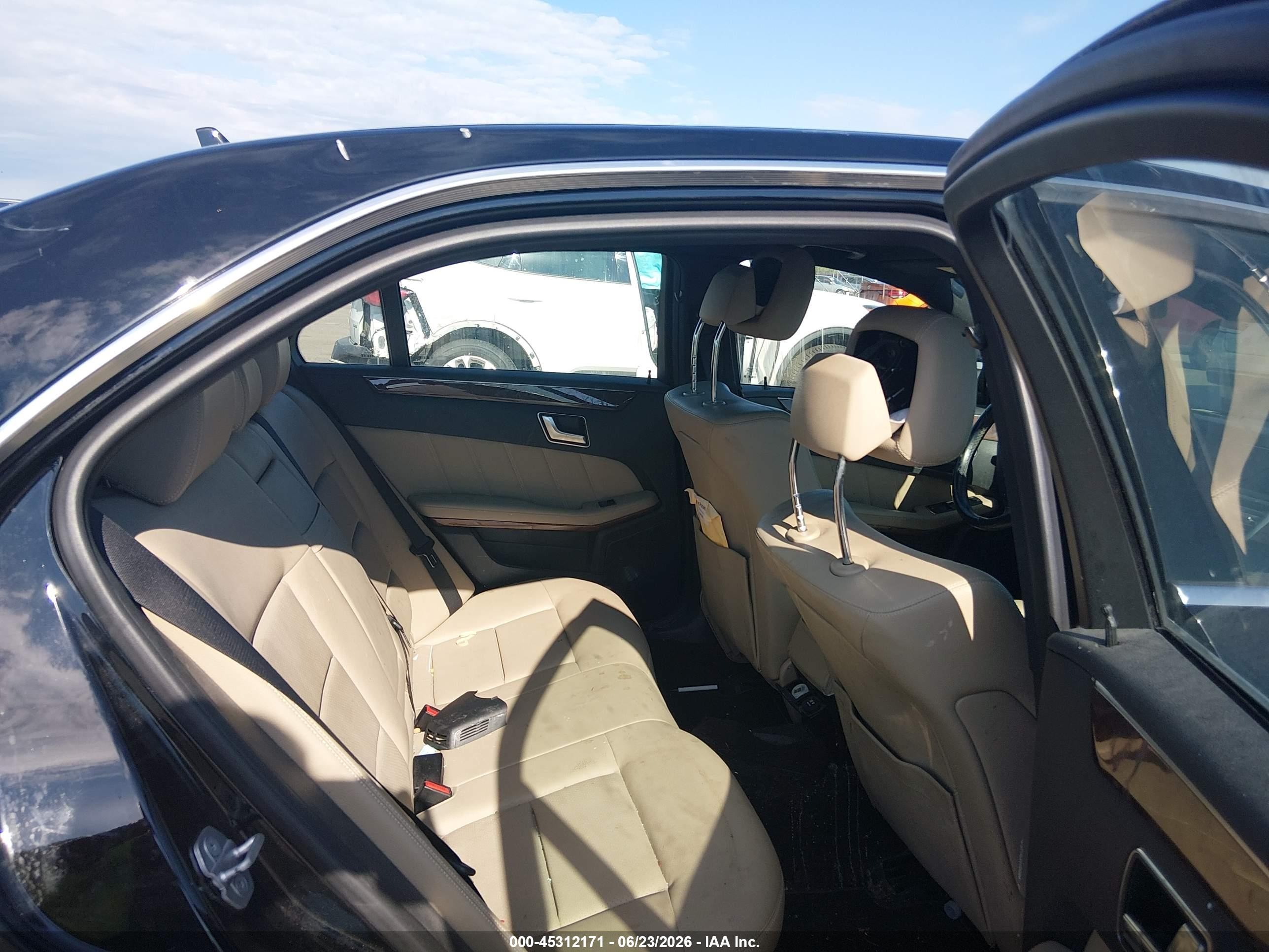 2012 Mercedes-benz E 350 4matic Черный vin: WDDHF8JB0CA579639