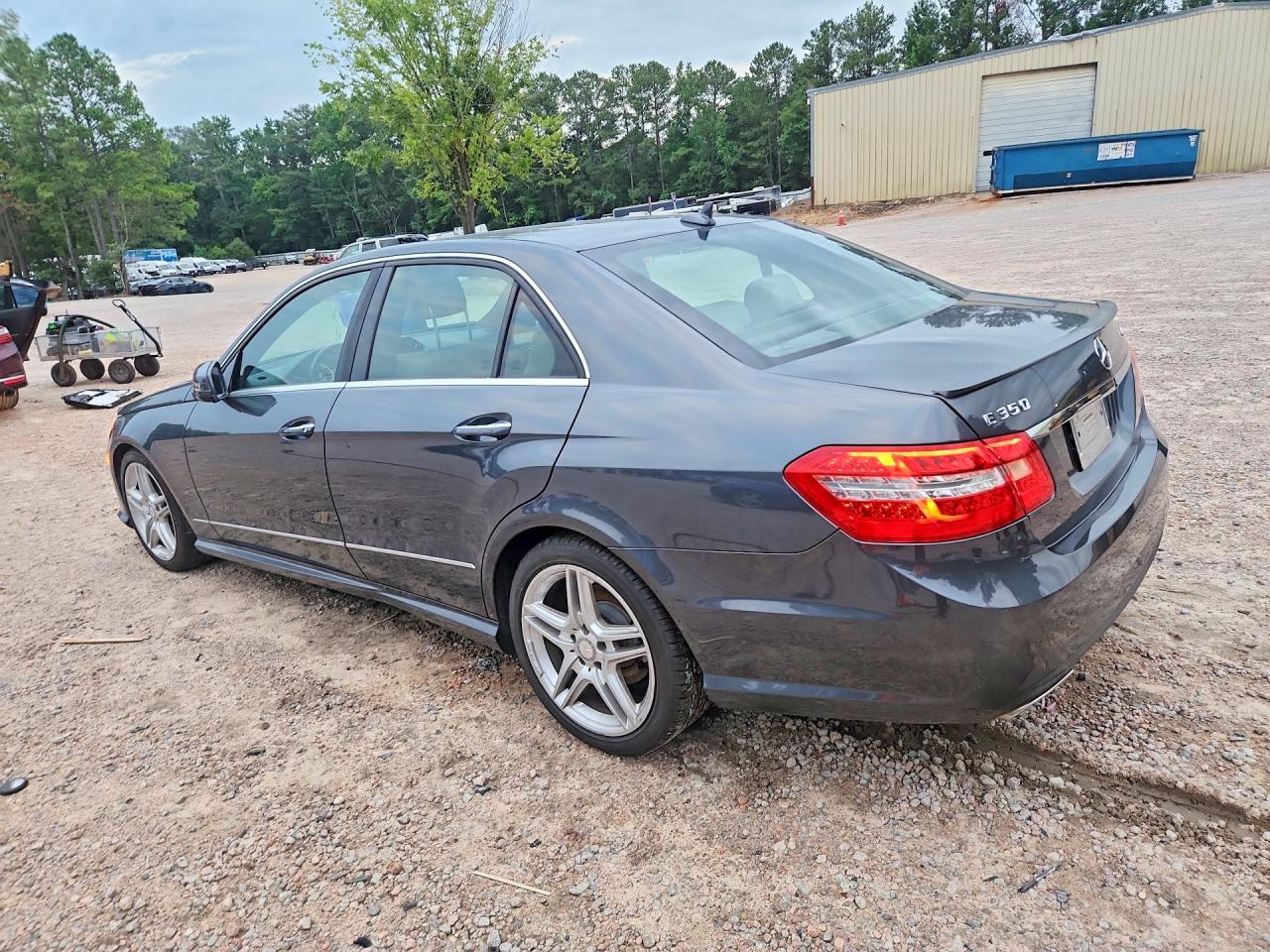 2013 Mercedes-benz E 350 4matic Gray vin: WDDHF8JB0DA737009