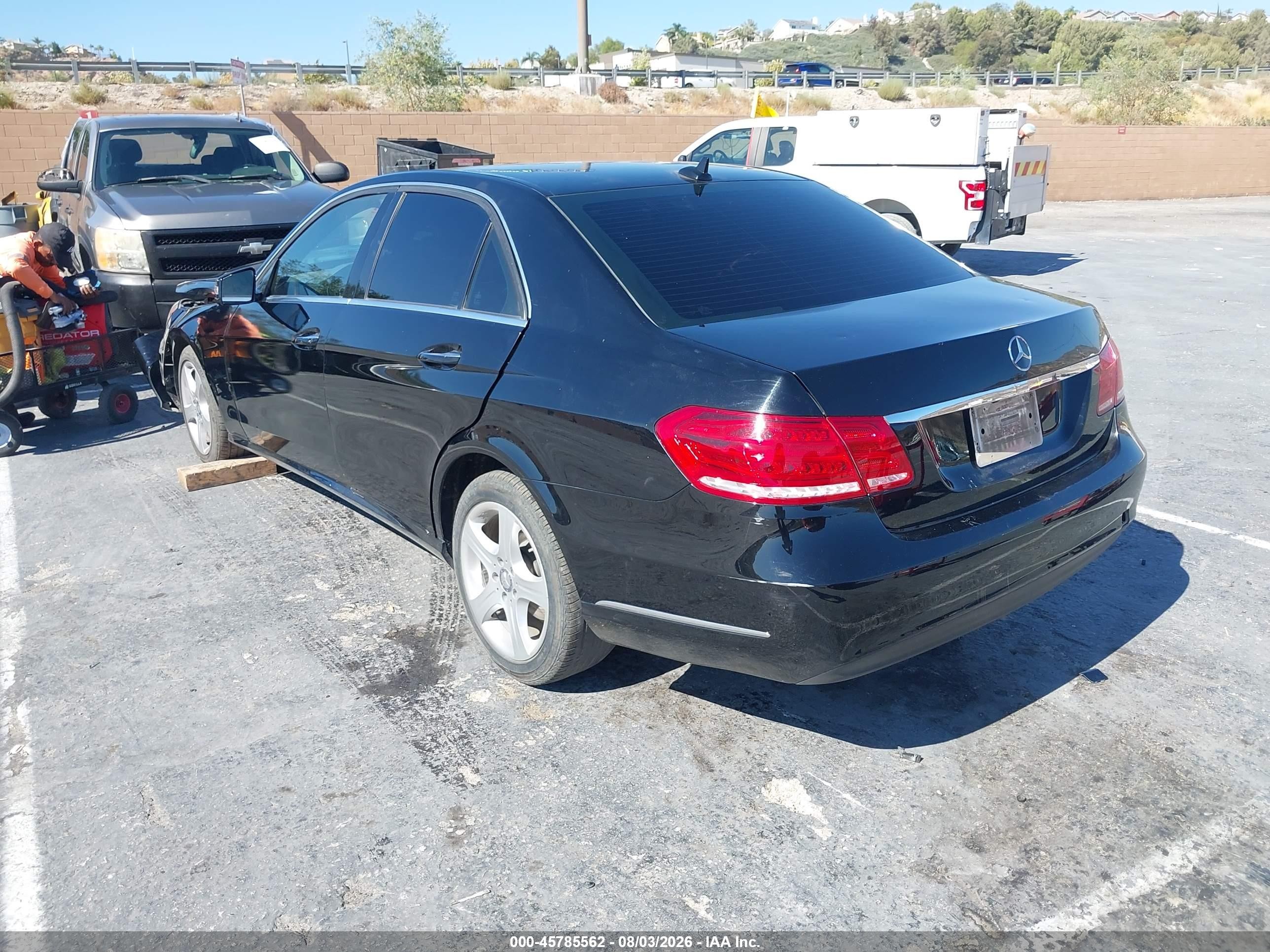 2014 Mercedes-benz E 350 4matic Черный vin: WDDHF8JB0EA812776