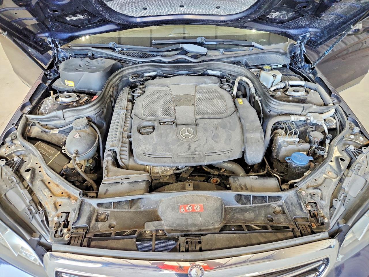 2014 Mercedes-benz E 350 4matic Blue vin: WDDHF8JB0EA833806