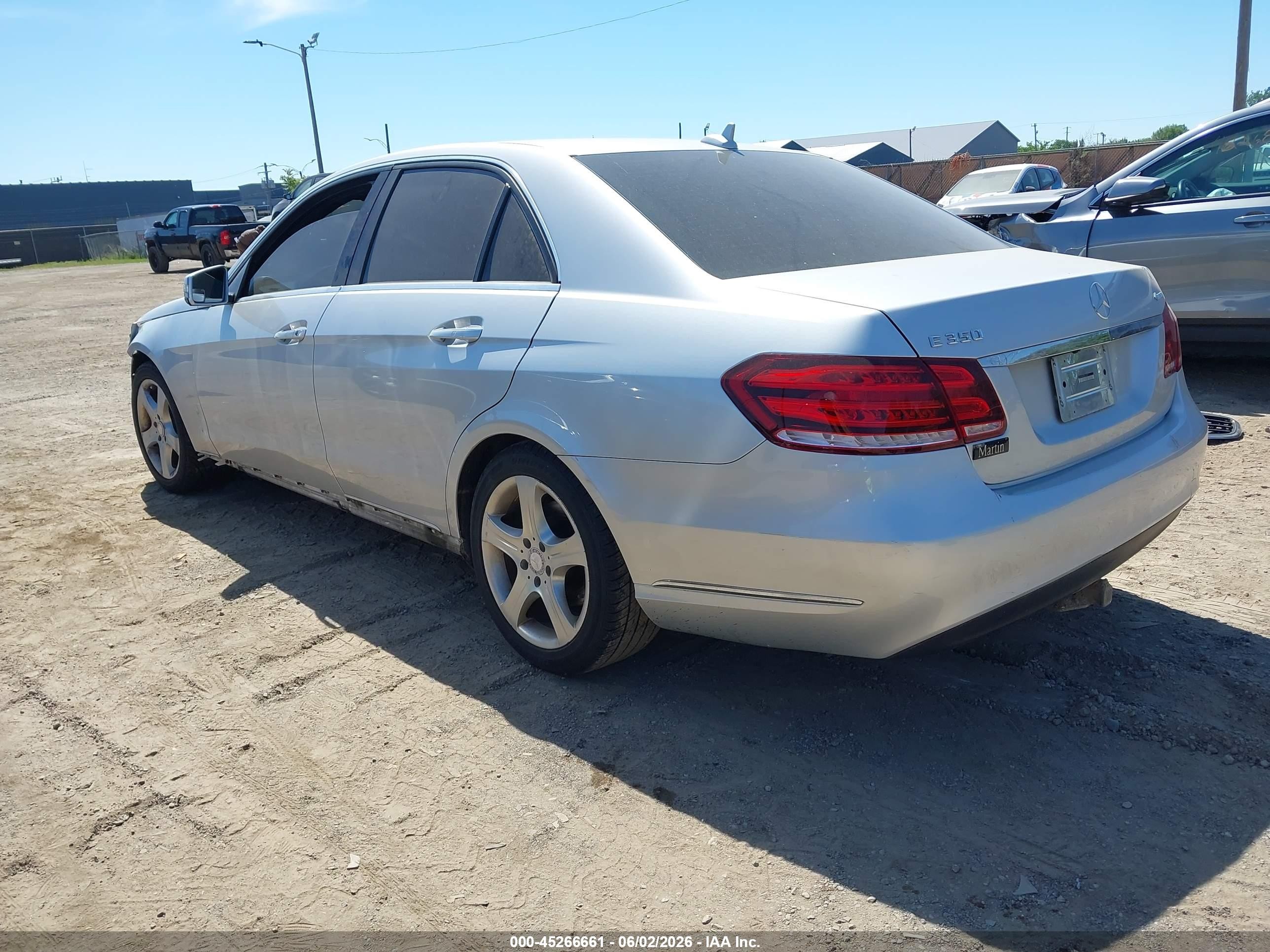 2014 Mercedes-benz E 350 4matic Серебряный vin: WDDHF8JB0EB015213