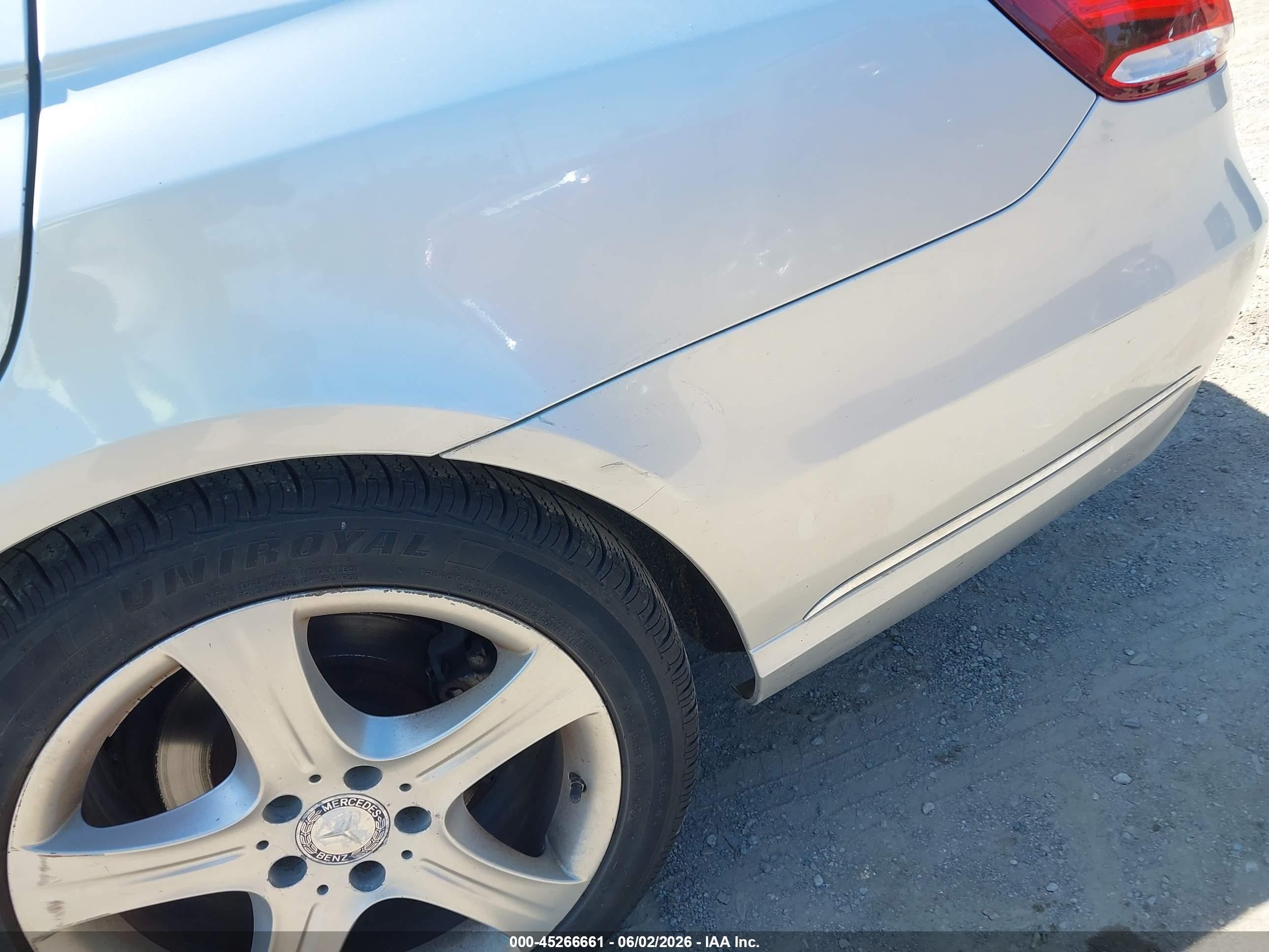 2014 Mercedes-benz E 350 4matic Серебряный vin: WDDHF8JB0EB015213