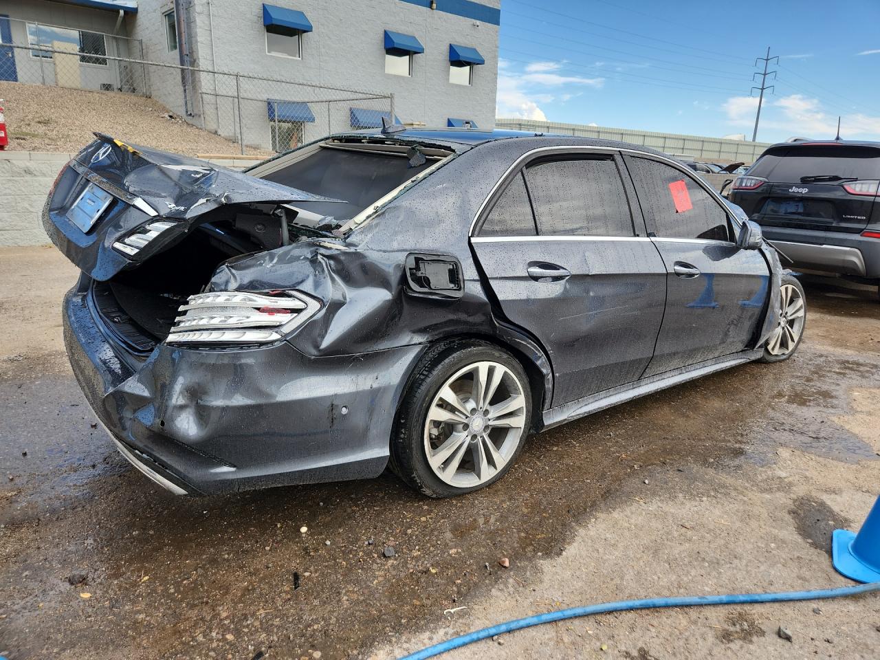 2014 Mercedes-benz E 350 4matic Gray vin: WDDHF8JB0EB022551 Damage: Deck Lid, Severe Damage, Replacement Required