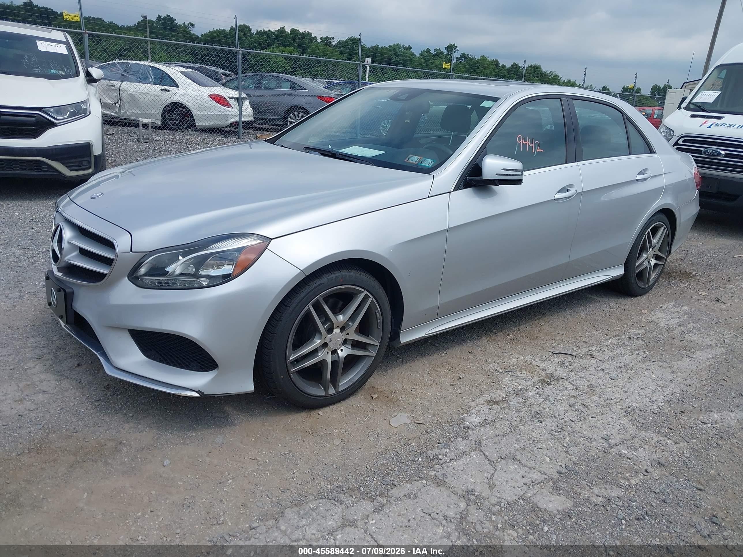 2014 Mercedes-benz E 350 4matic Silver vin: WDDHF8JB0EB052875
