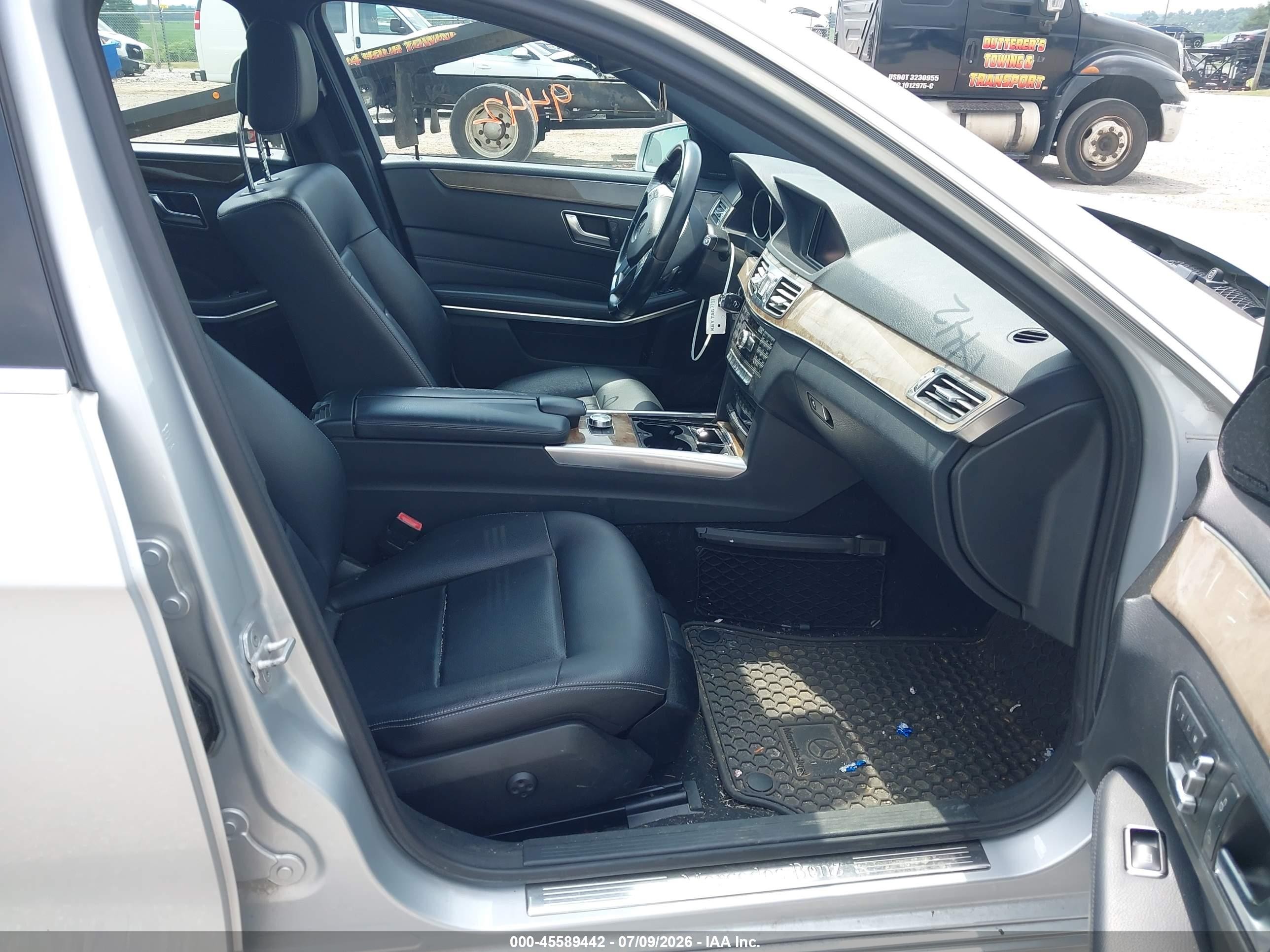 2014 Mercedes-benz E 350 4matic Silver vin: WDDHF8JB0EB052875
