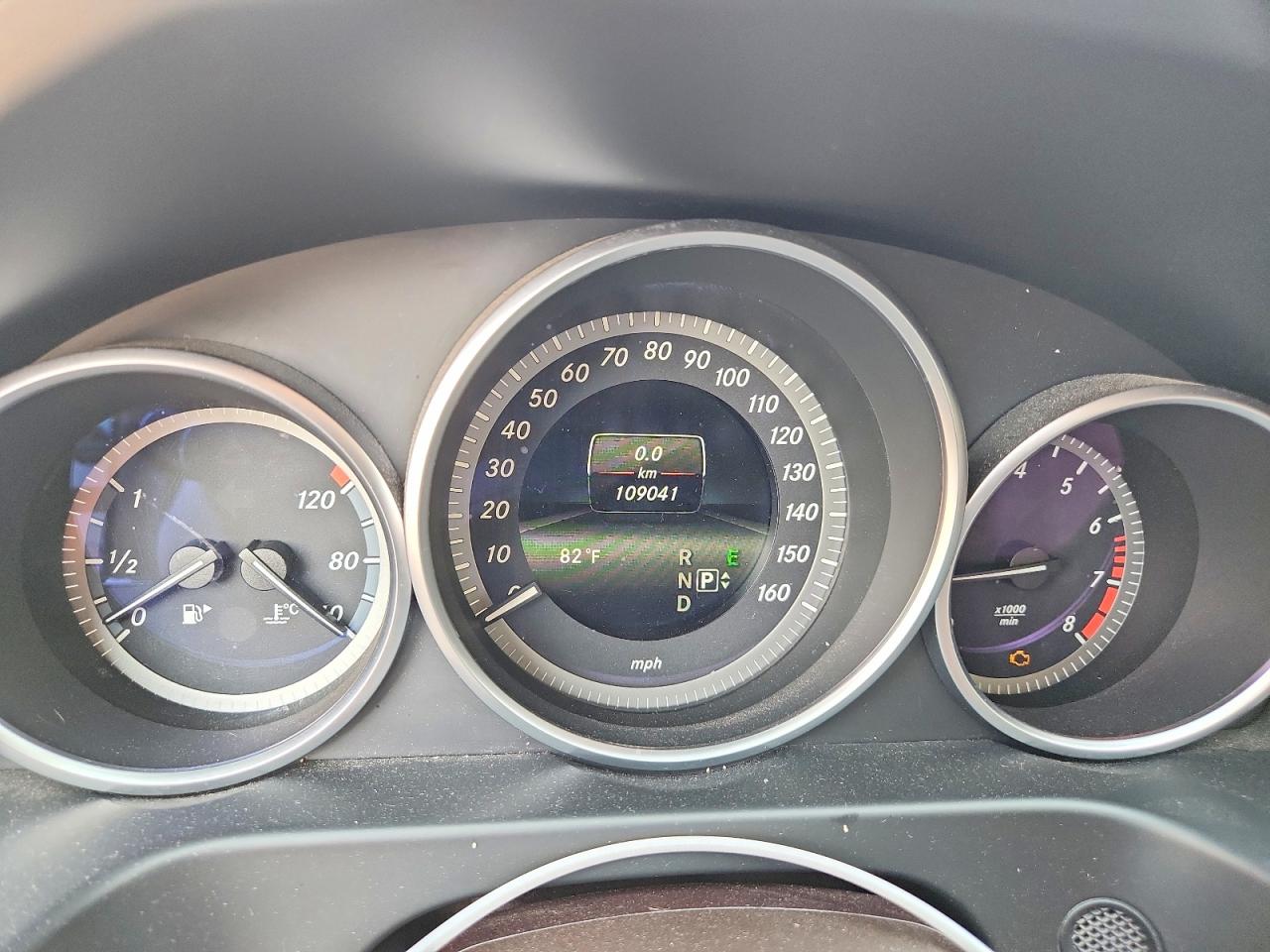 2014 Mercedes-benz E 350 4matic Белый vin: WDDHF8JB0EB059096