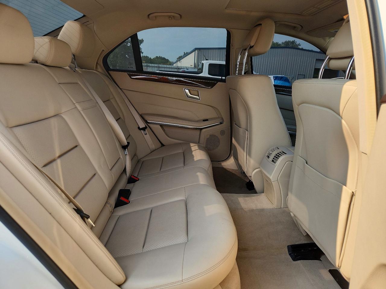 2014 Mercedes-benz E 350 4matic Белый vin: WDDHF8JB0EB059096