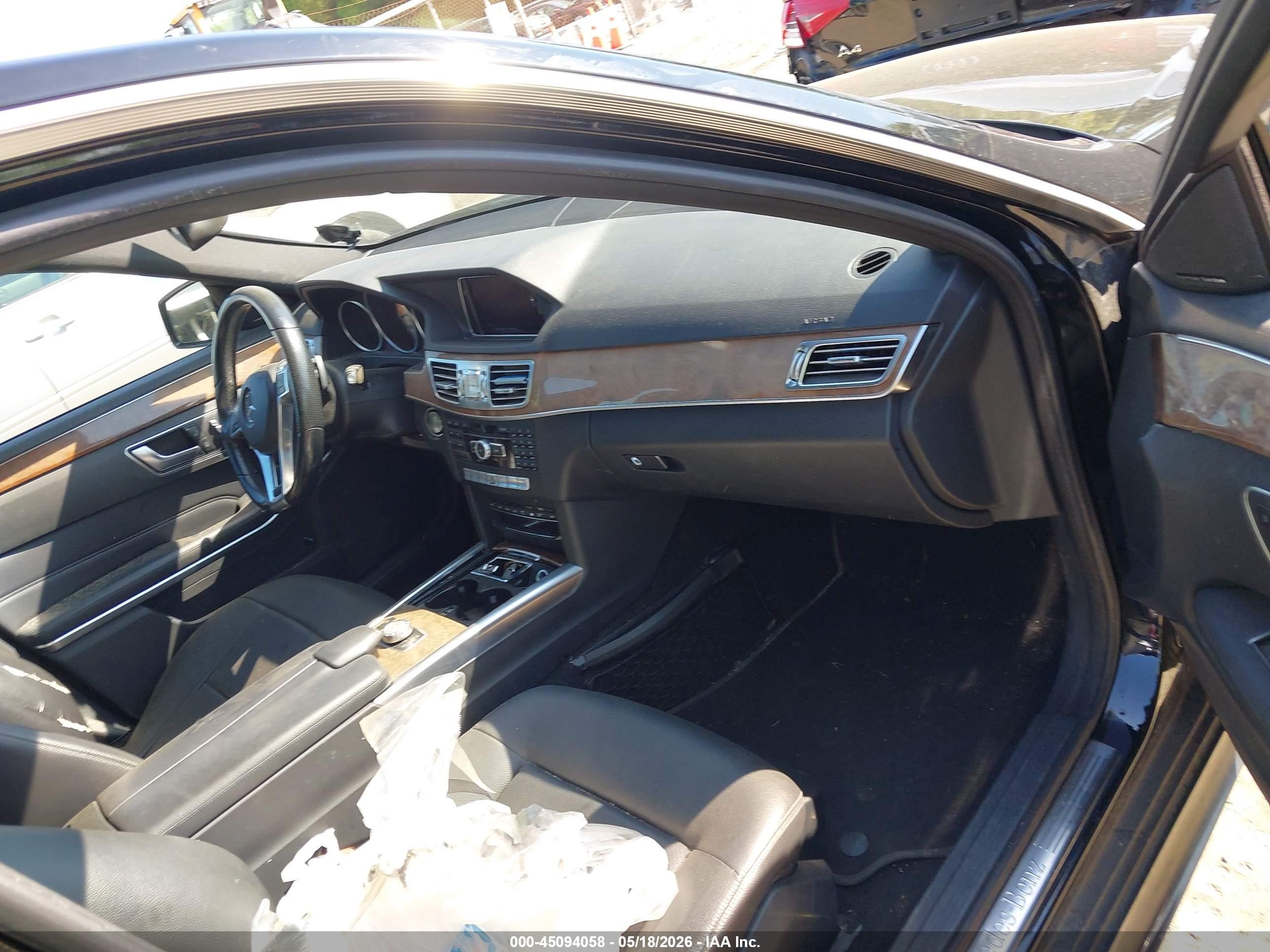 2015 Mercedes-benz E 350 4matic Черный vin: WDDHF8JB0FB126944