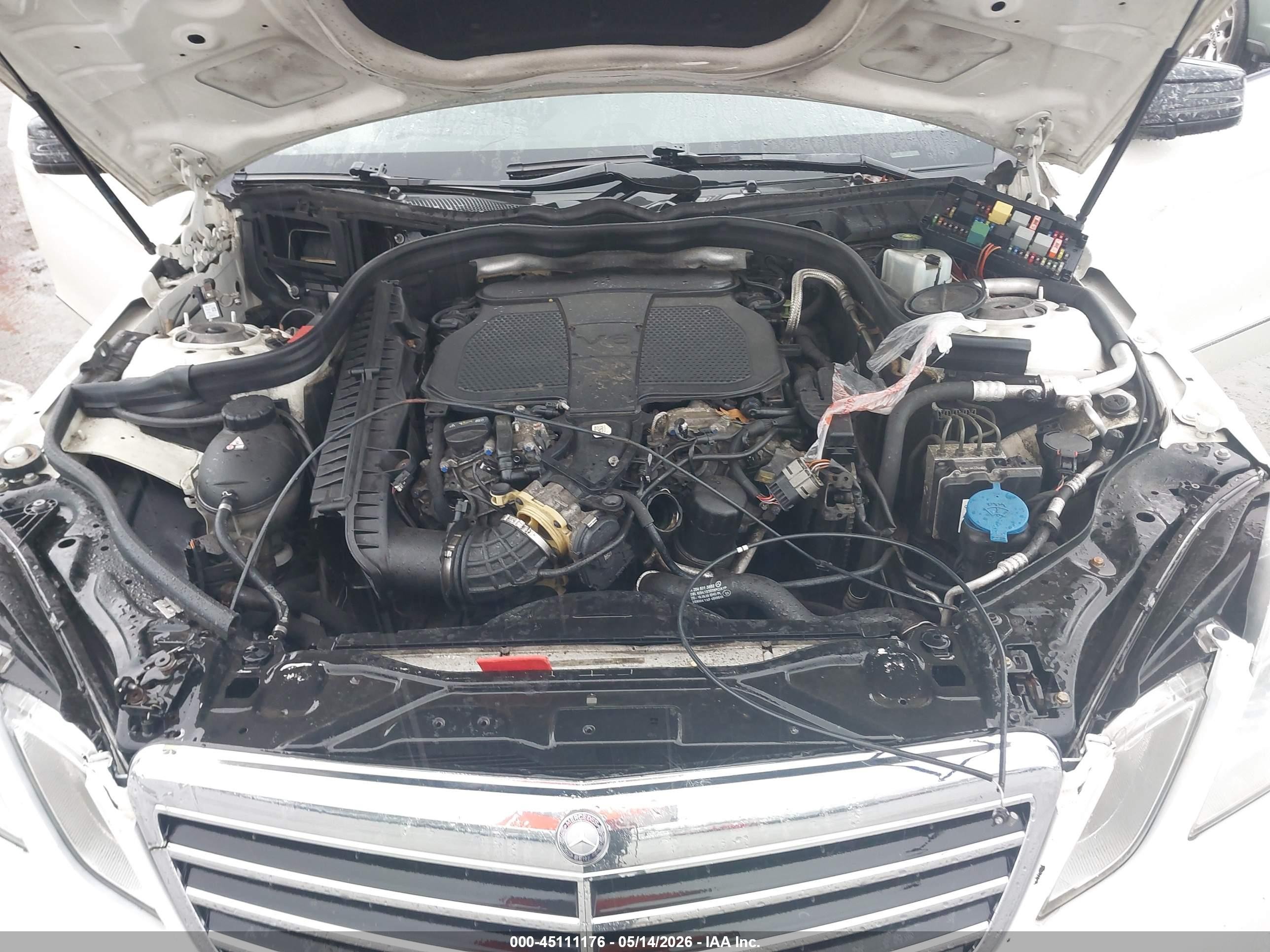 2012 Mercedes-benz E 350 4matic Белый vin: WDDHF8JB1CA604080