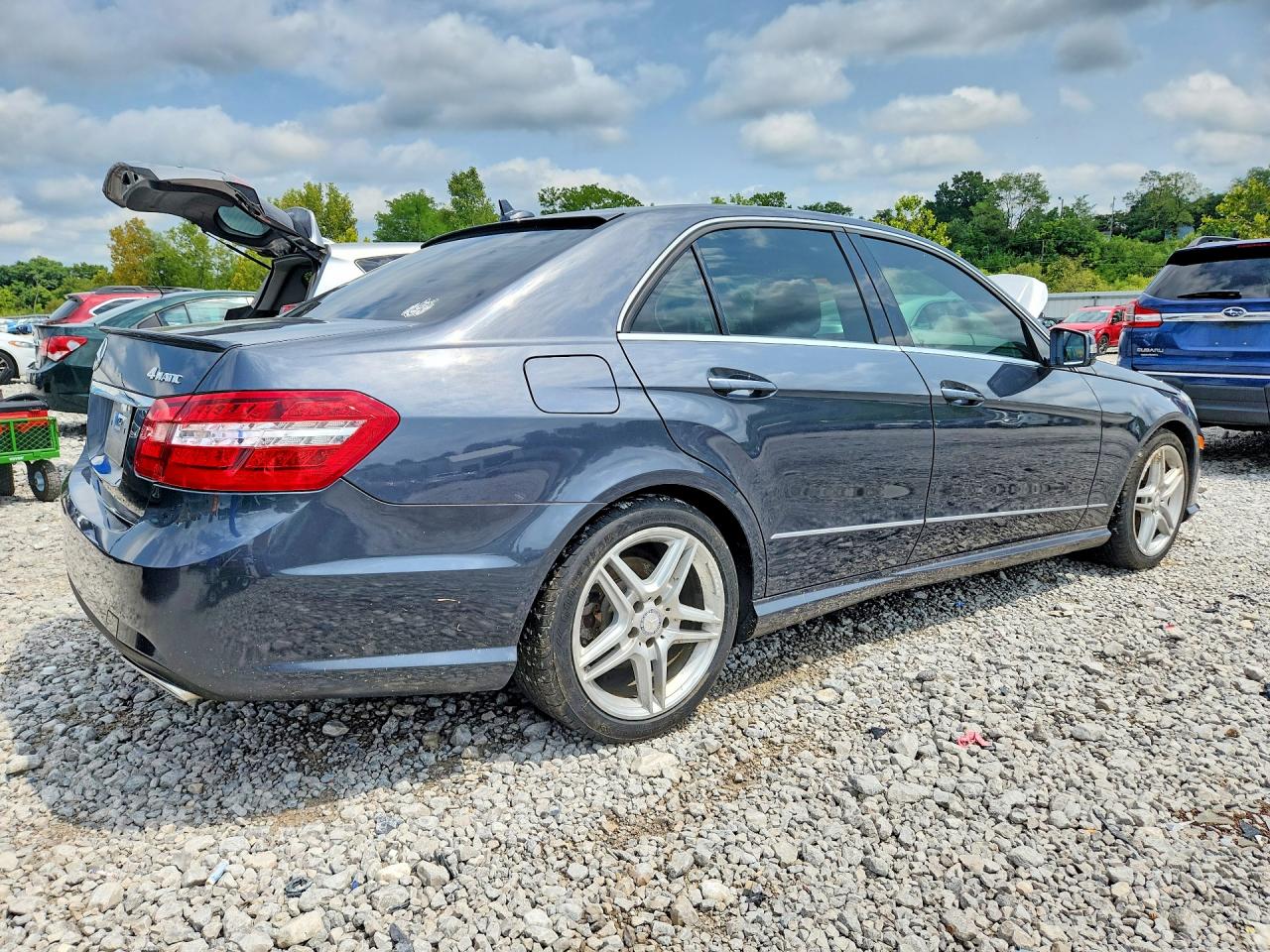 2013 Mercedes-benz E 350 4matic Серый vin: WDDHF8JB1DA694199