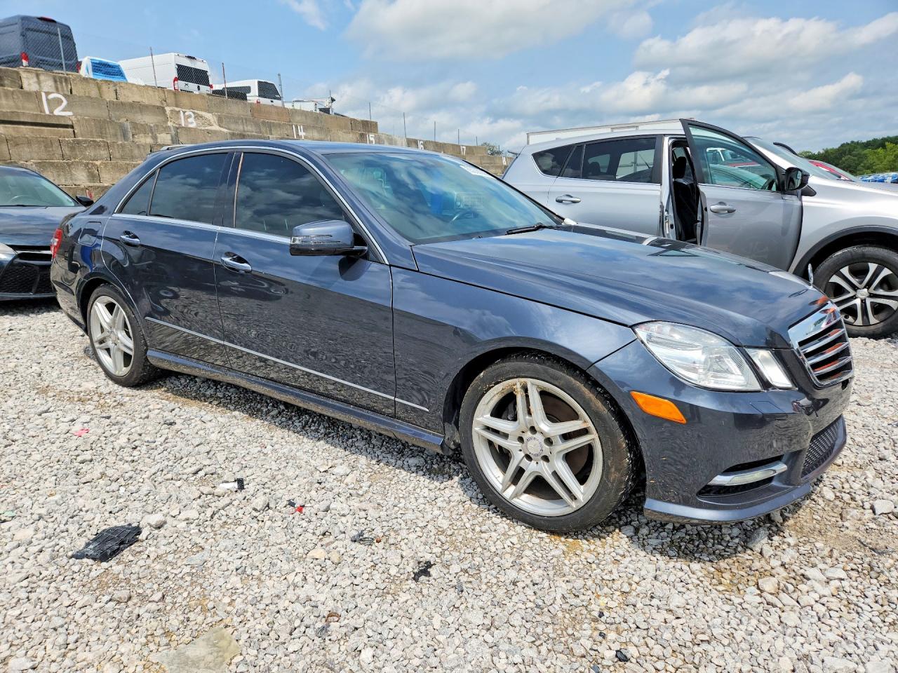 2013 Mercedes-benz E 350 4matic Серый vin: WDDHF8JB1DA694199