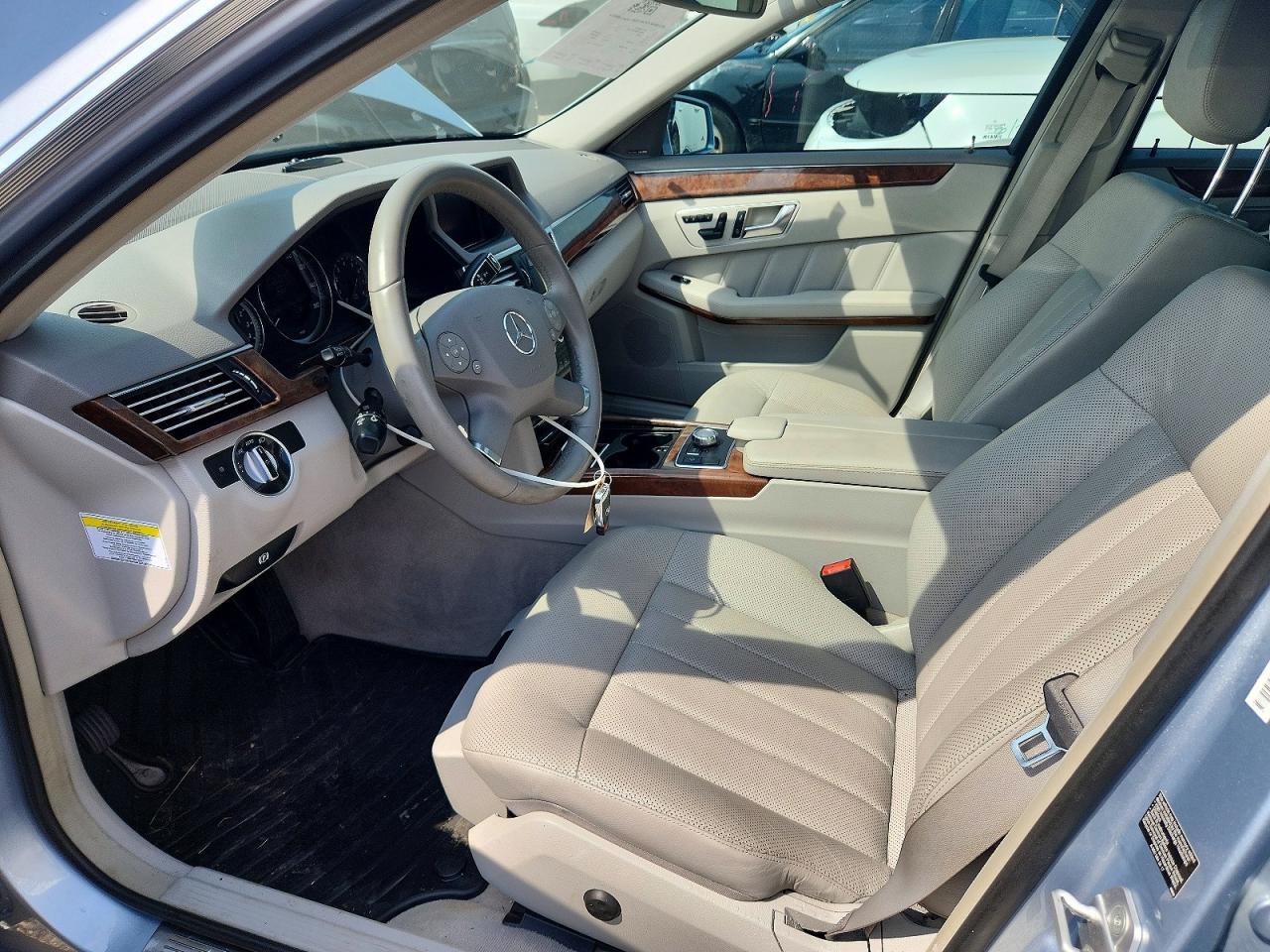 2013 Mercedes-benz E 350 4matic Silver vin: WDDHF8JB1DA711955