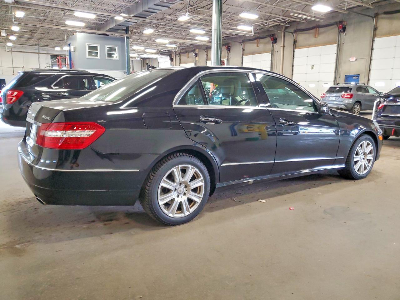 2013 Mercedes-benz E 350 4matic Black vin: WDDHF8JB1DA714502