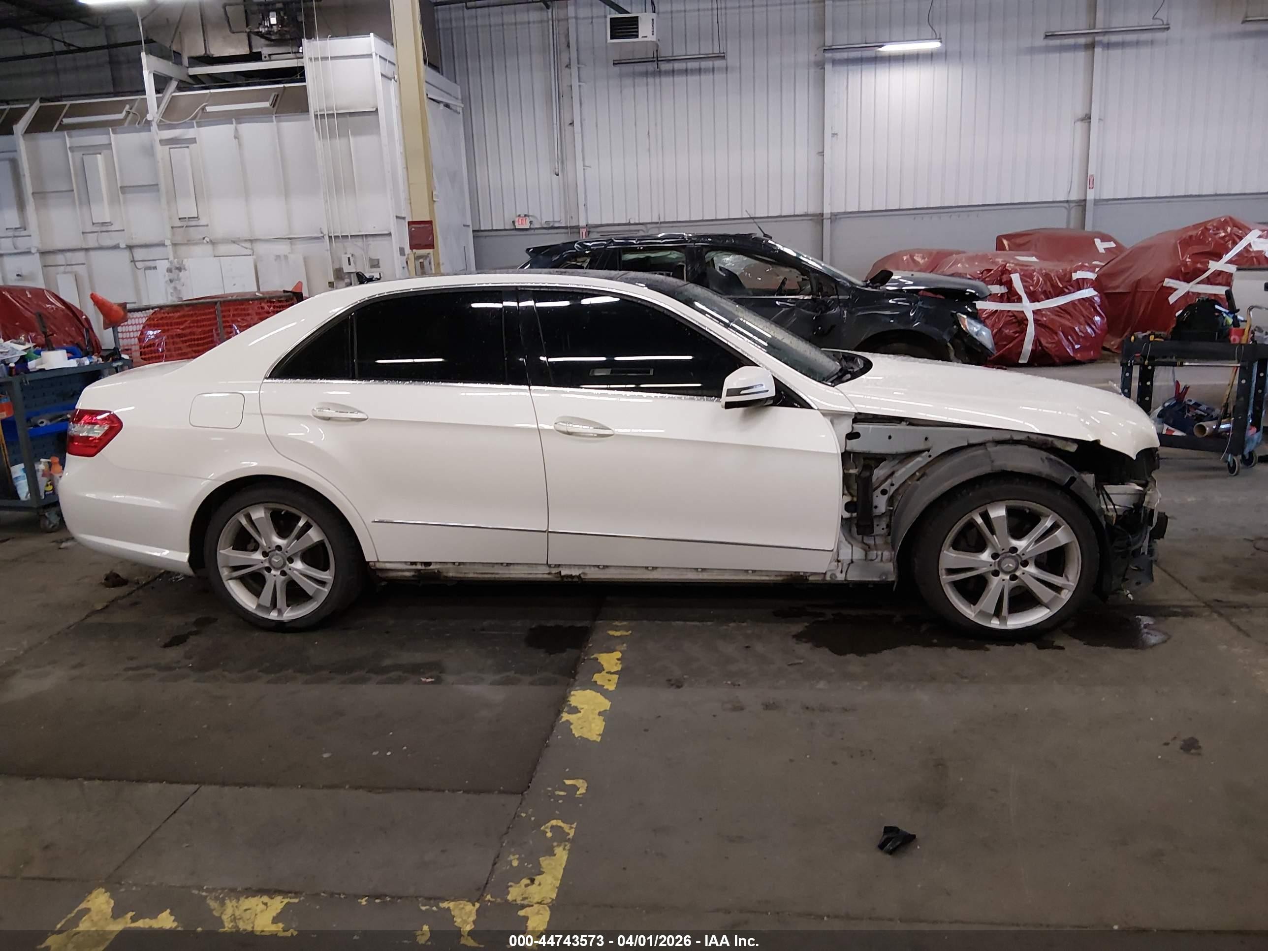 2013 Mercedes-benz E 350 4matic Белый vin: WDDHF8JB1DA735317