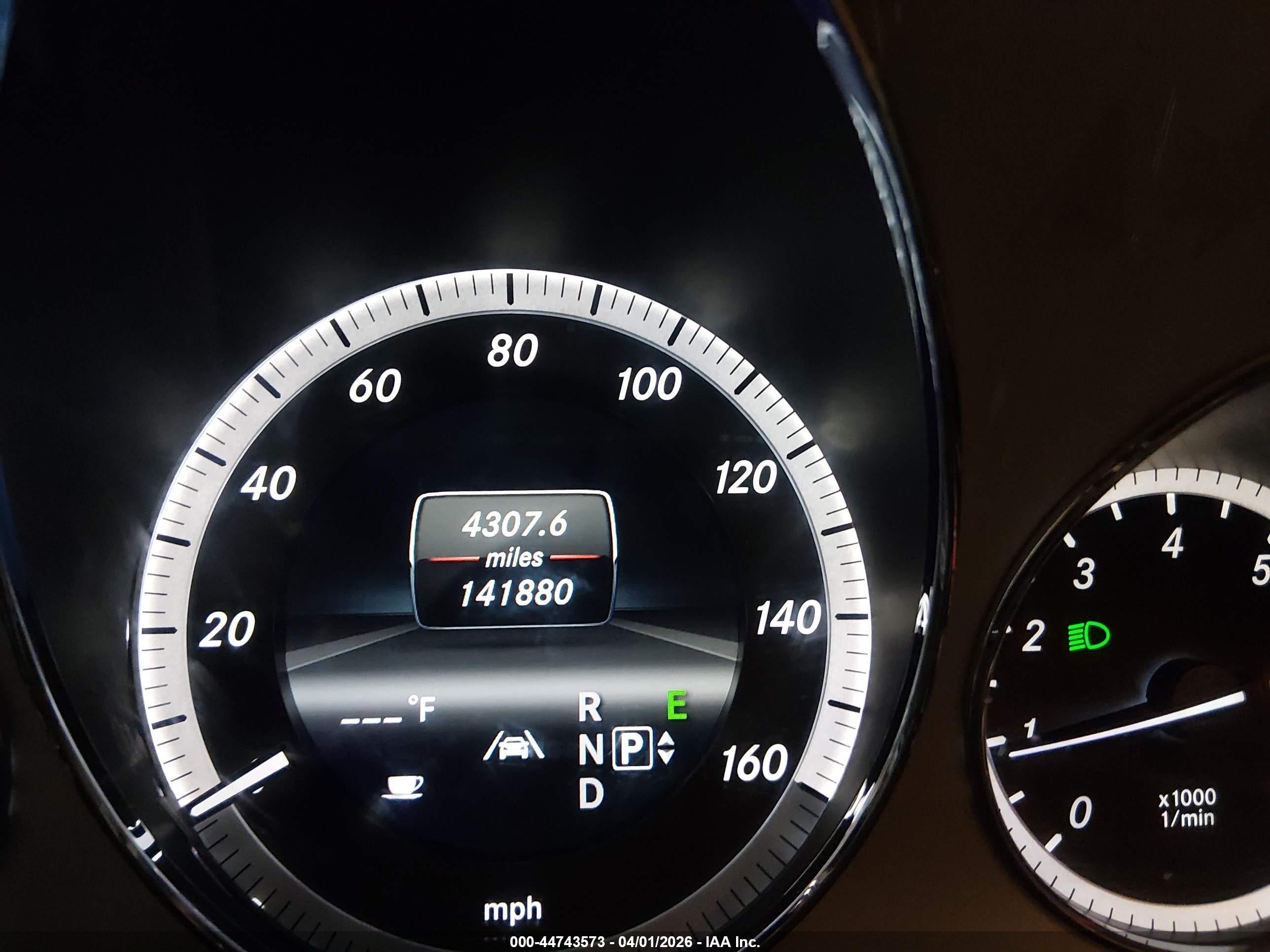 2013 Mercedes-benz E 350 4matic Белый vin: WDDHF8JB1DA735317