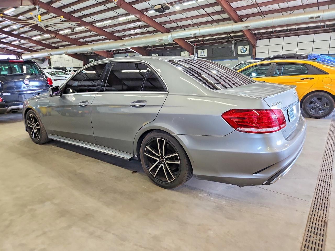 2014 Mercedes-benz E 350 4matic Серебряный vin: WDDHF8JB1EA804315