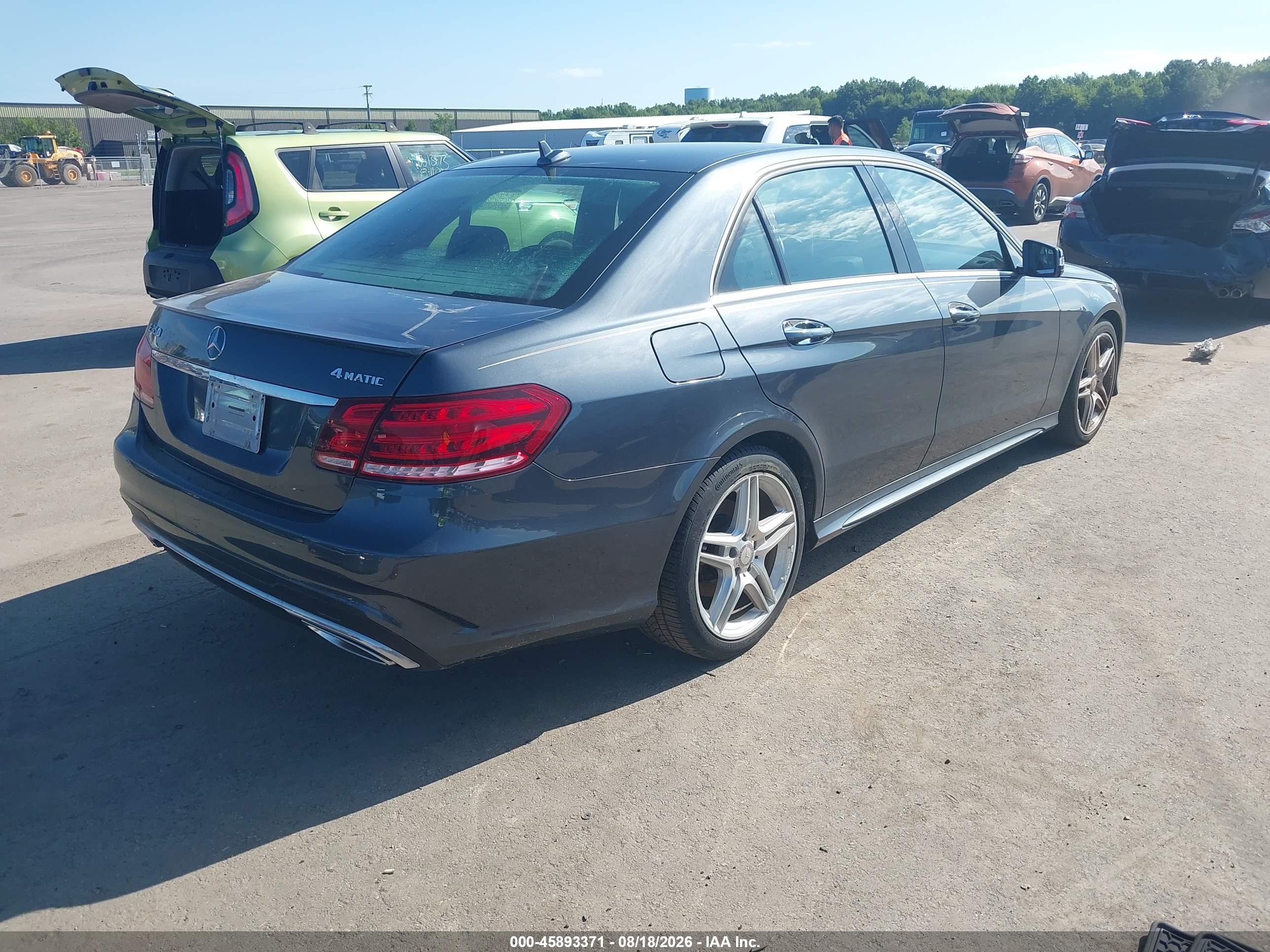 2014 Mercedes-benz E 350 4matic Серый vin: WDDHF8JB1EA843681