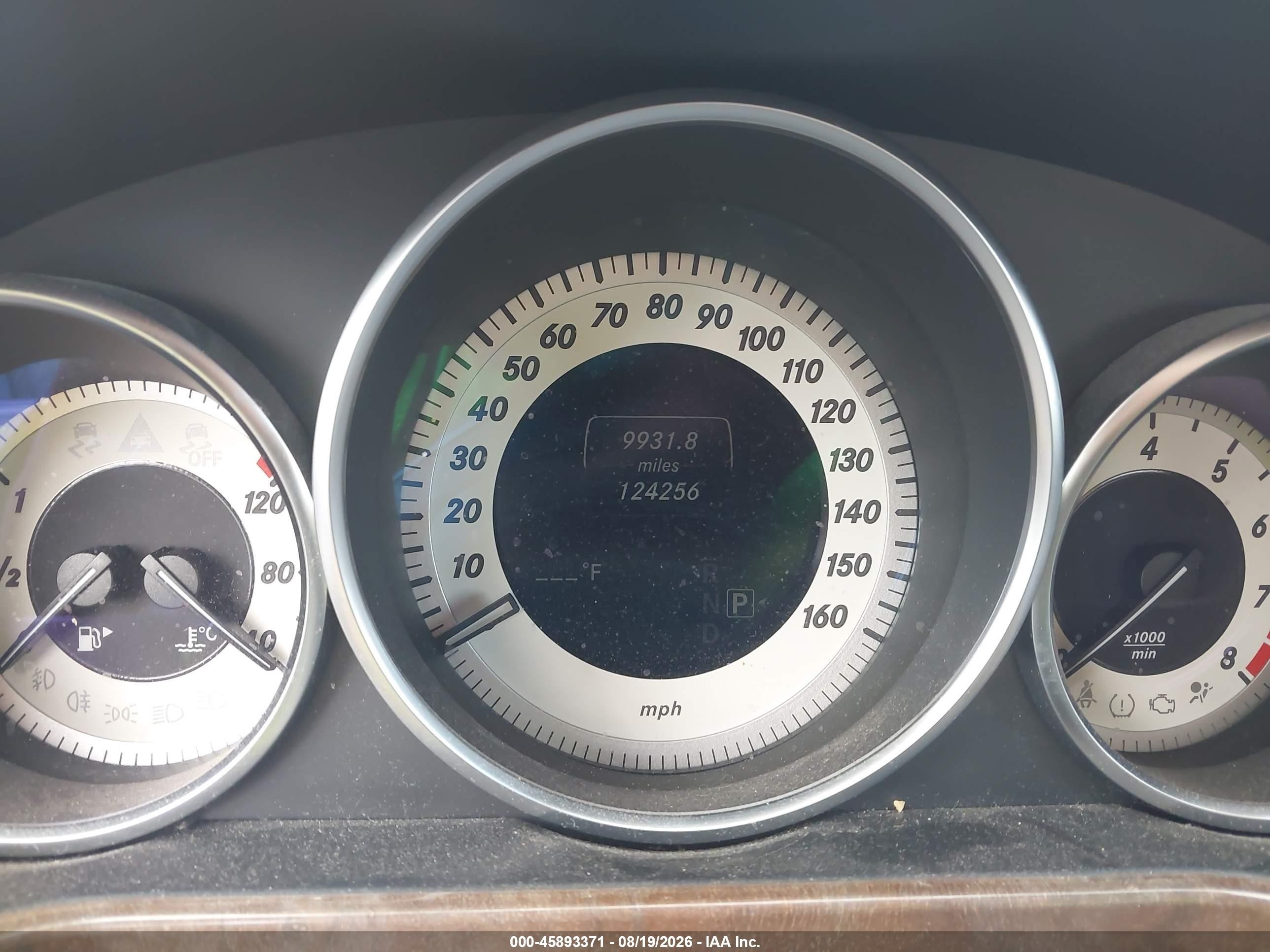 2014 Mercedes-benz E 350 4matic Серый vin: WDDHF8JB1EA843681