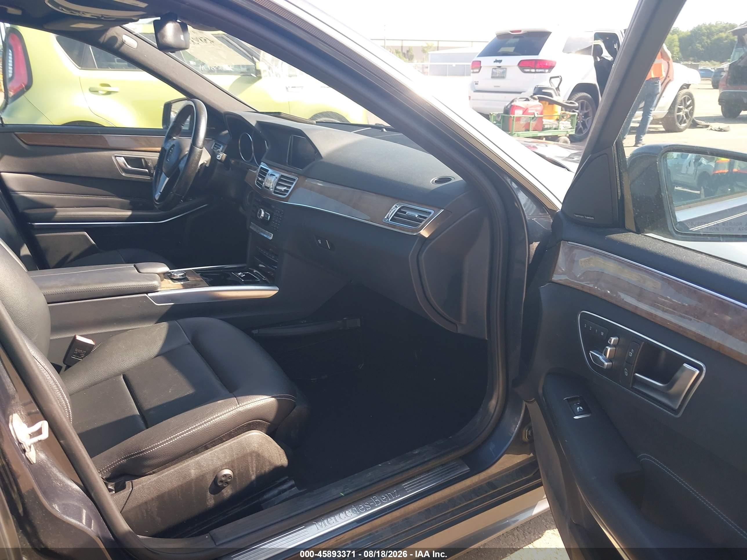 2014 Mercedes-benz E 350 4matic Серый vin: WDDHF8JB1EA843681