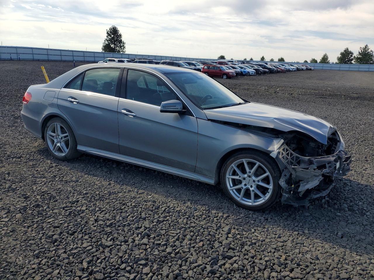 2014 Mercedes-benz E 350 4matic Silver vin: WDDHF8JB1EA952285