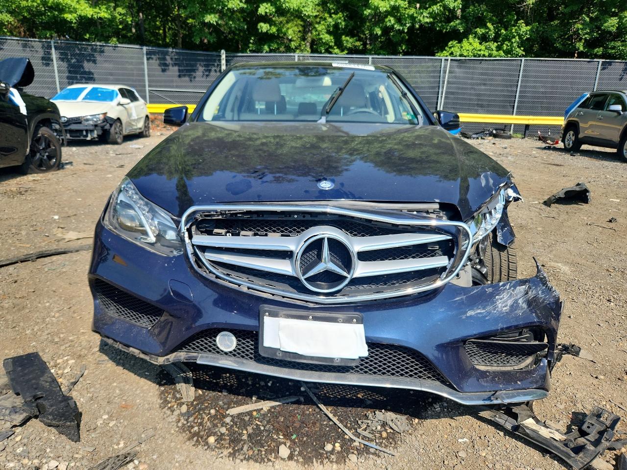 2014 Mercedes-benz E 350 4matic Blue vin: WDDHF8JB1EA978367