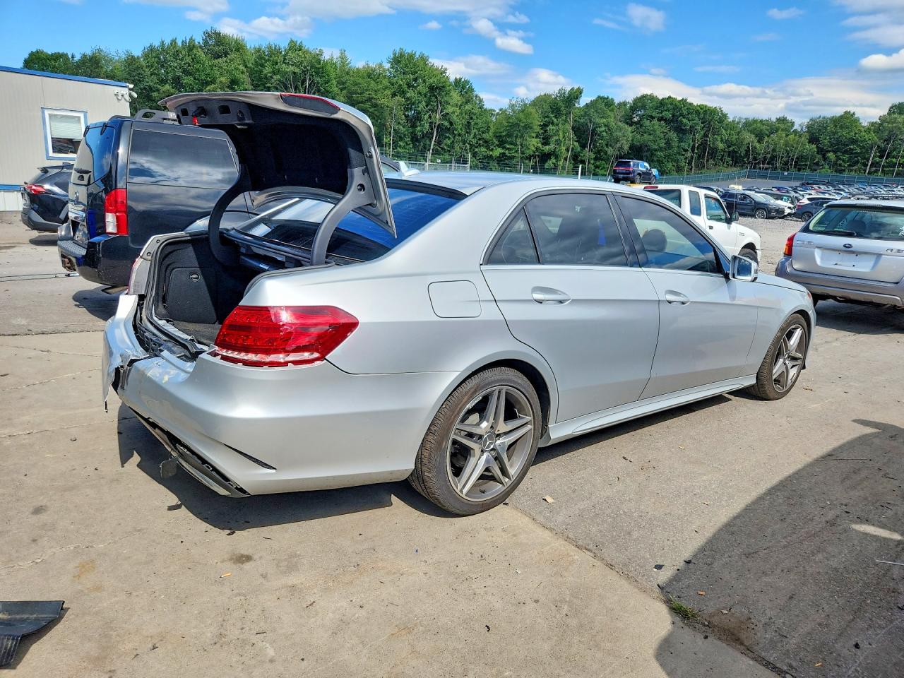 2014 Mercedes-benz E 350 4matic Серебряный vin: WDDHF8JB1EB055073