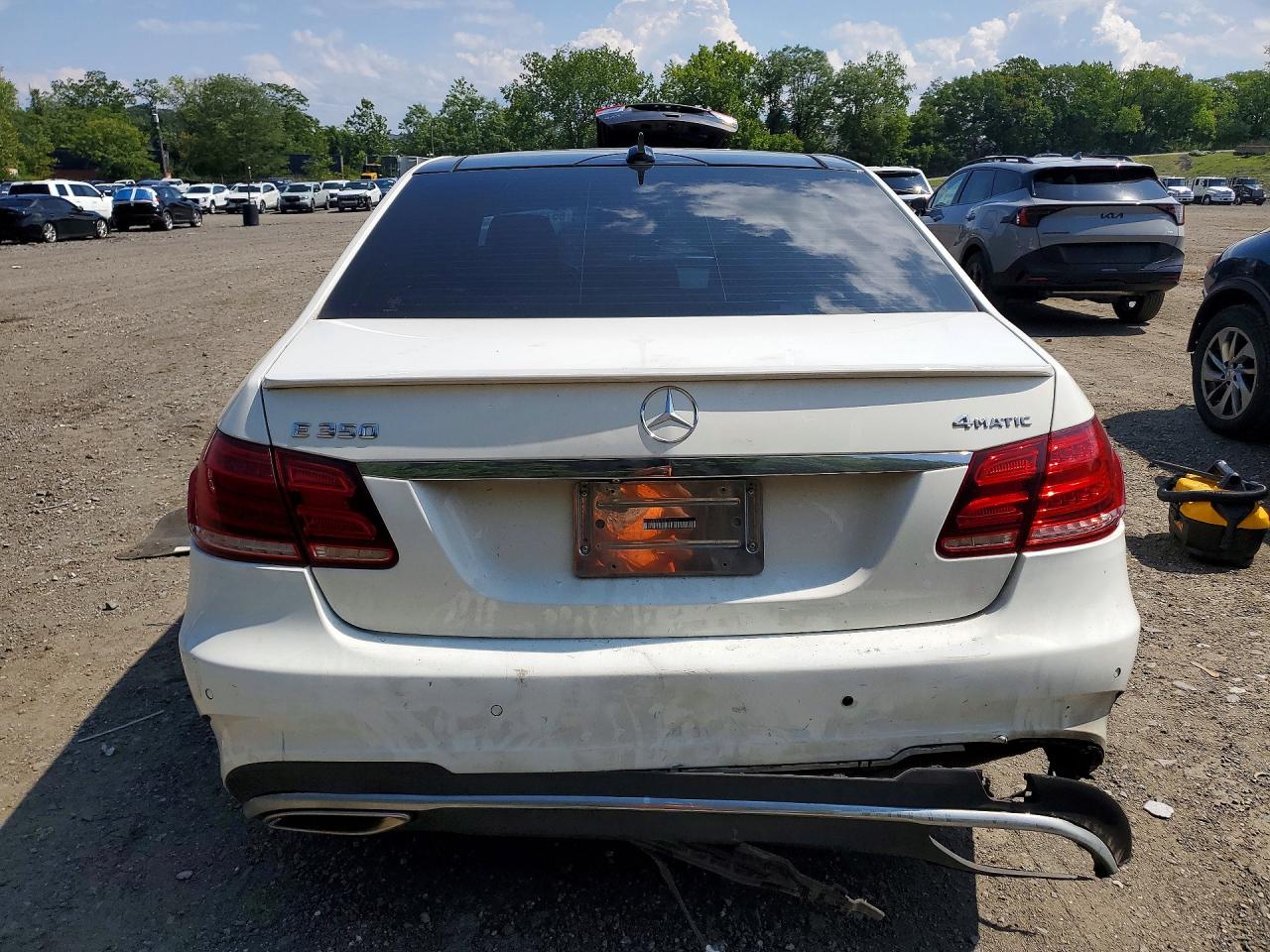 2015 Mercedes-benz E 350 4matic White vin: WDDHF8JB1FB116276