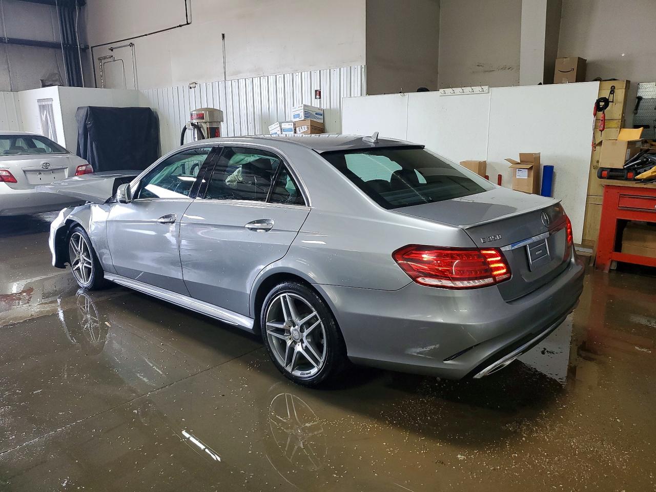 2015 Mercedes-benz E 350 4matic Silver vin: WDDHF8JB1FB124815