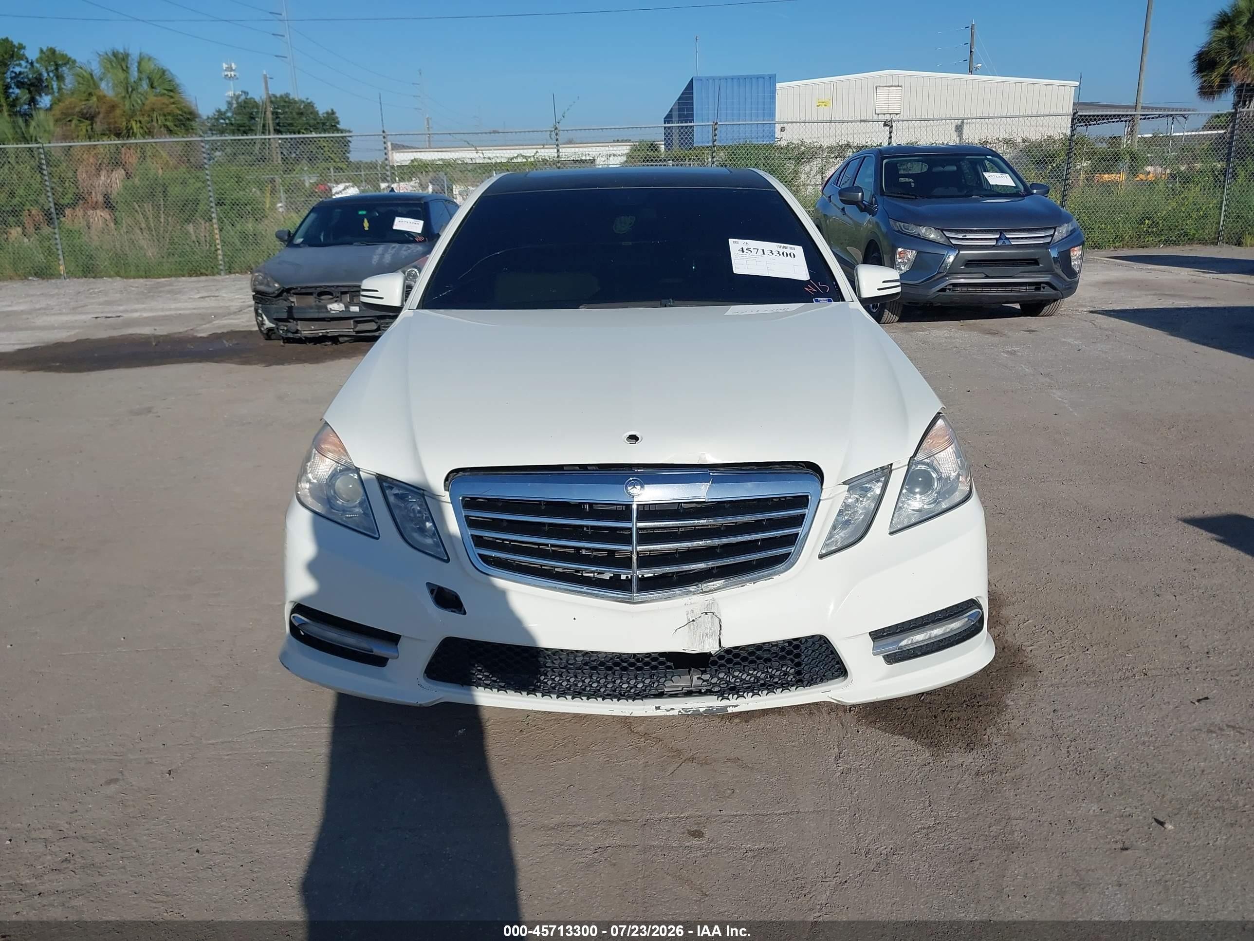 2012 Mercedes-benz E 350 4matic White vin: WDDHF8JB2CA522858
