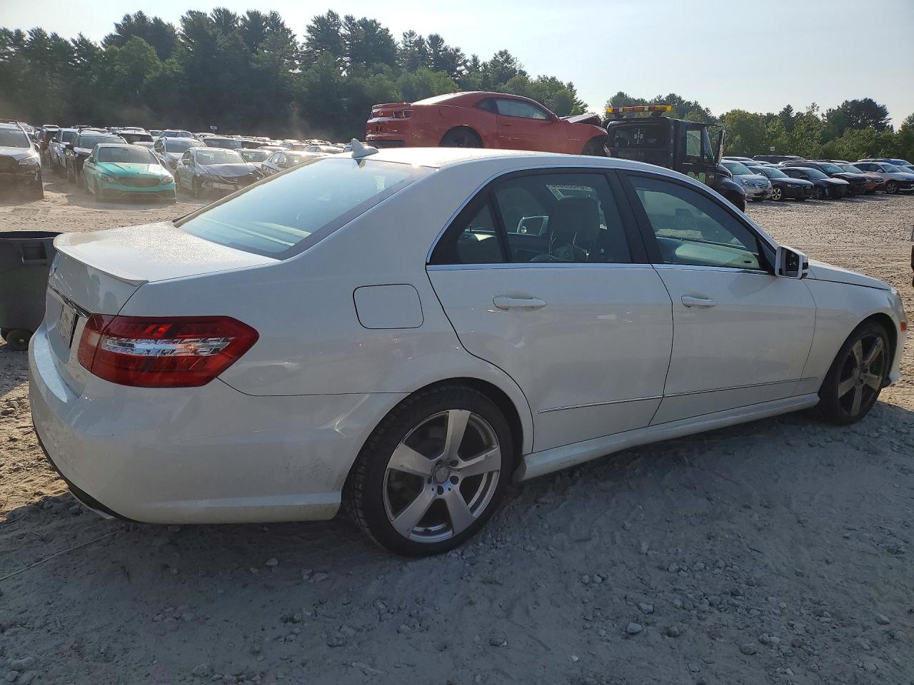 2012 Mercedes-benz E 350 4matic White vin: WDDHF8JB2CA564401