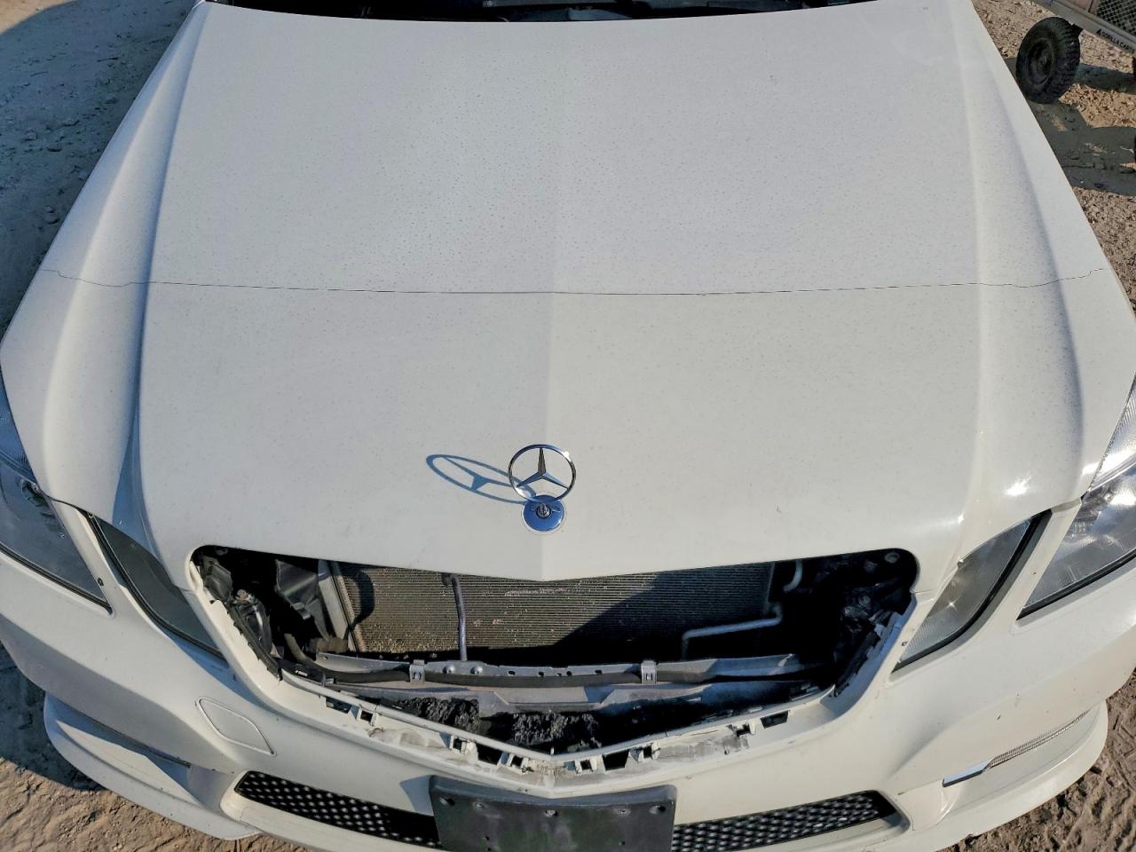 2012 Mercedes-benz E 350 4matic White vin: WDDHF8JB2CA564401