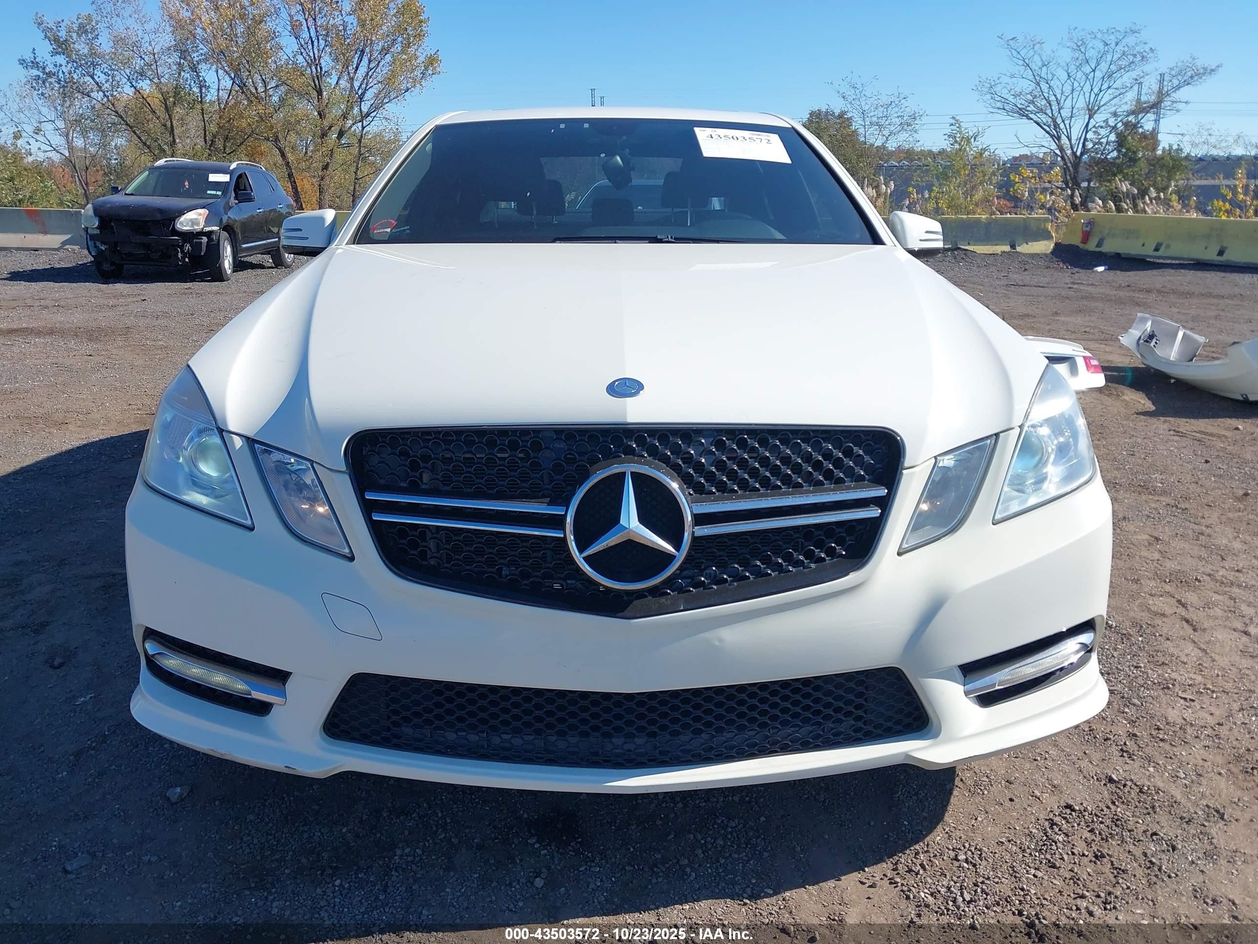 2012 Mercedes-benz E 350 4matic White vin: WDDHF8JB2CA607604