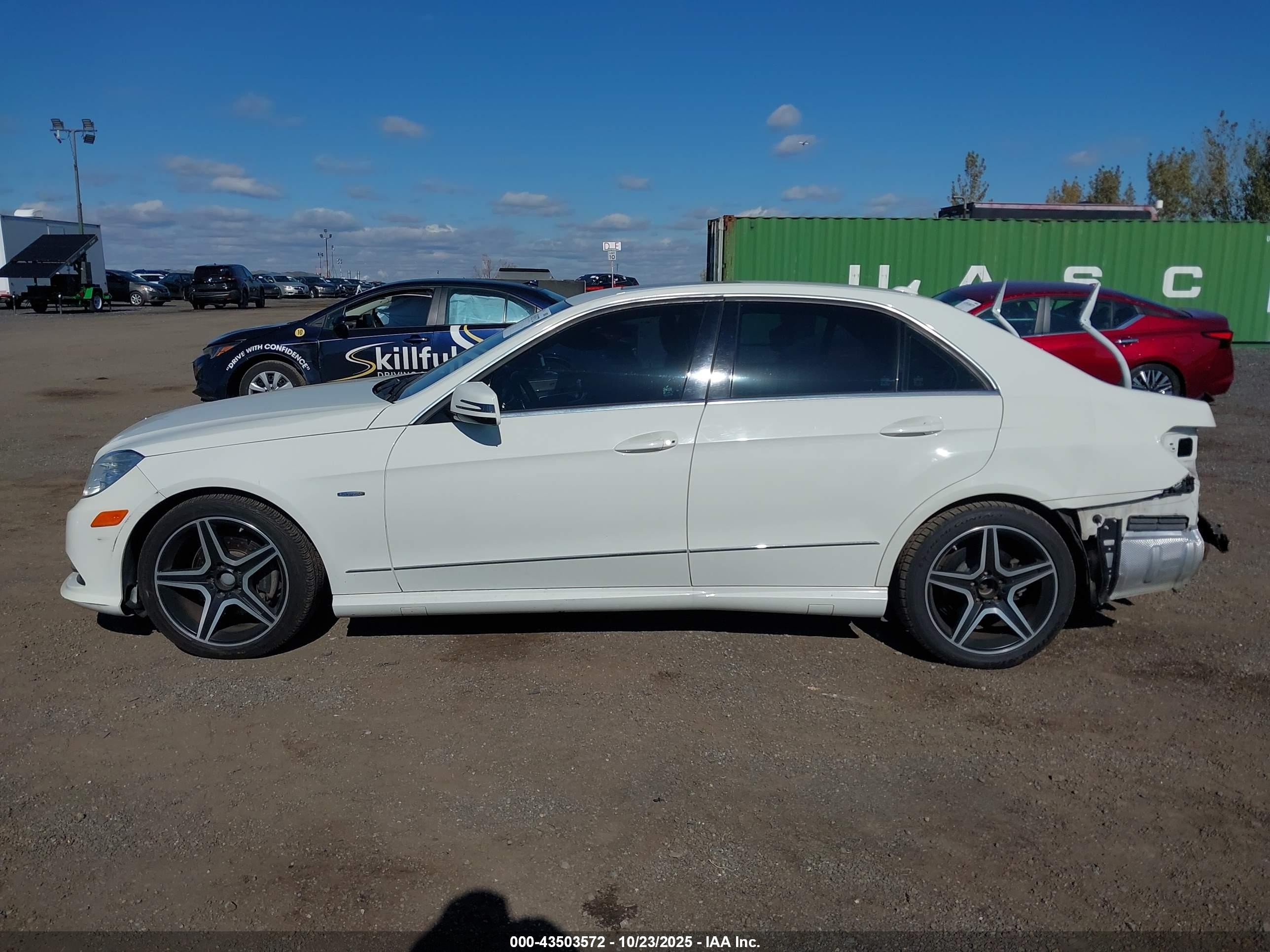 2012 Mercedes-benz E 350 4matic White vin: WDDHF8JB2CA607604