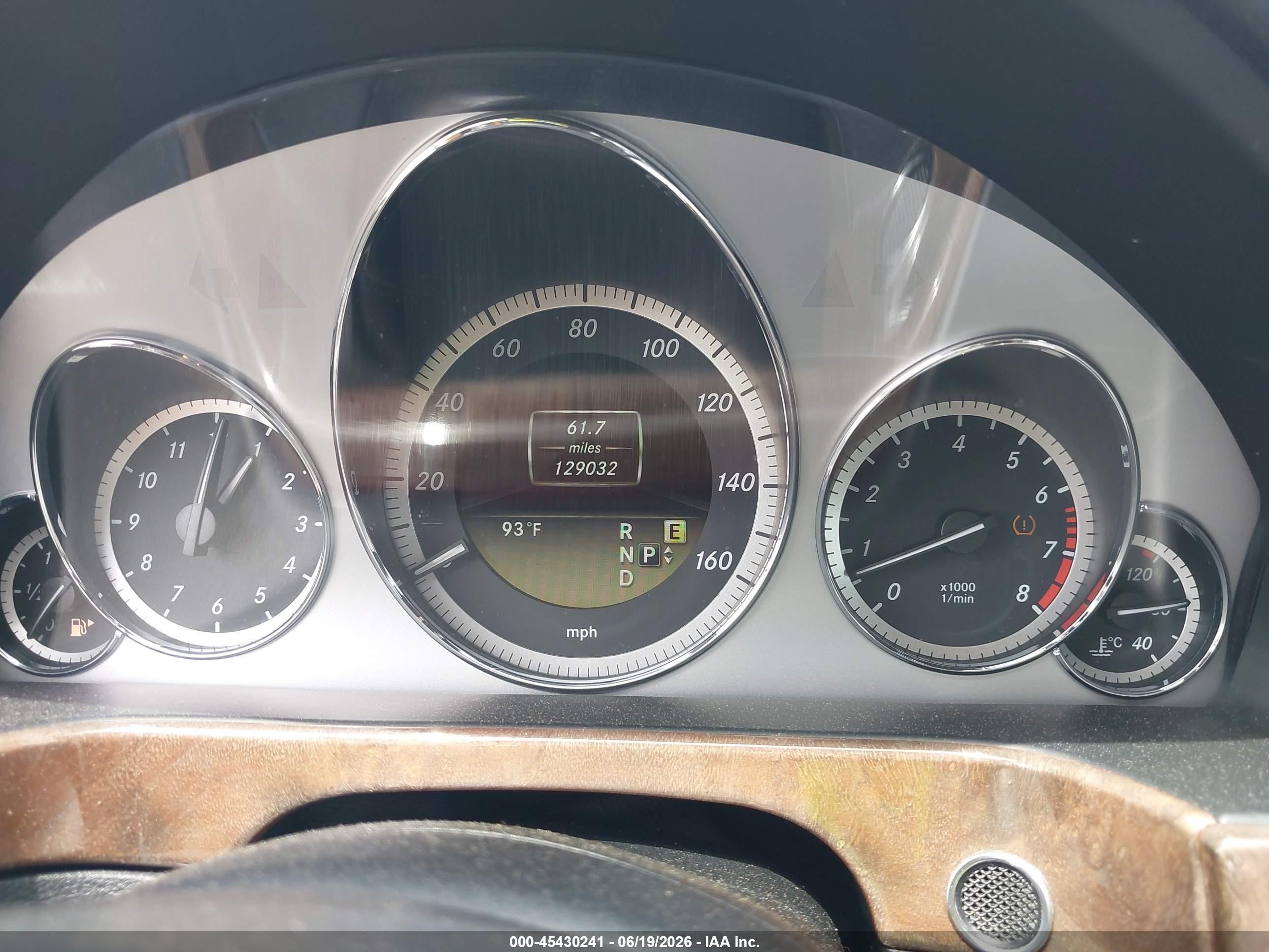 2012 Mercedes-benz E 350 4matic Белый vin: WDDHF8JB2CA619686