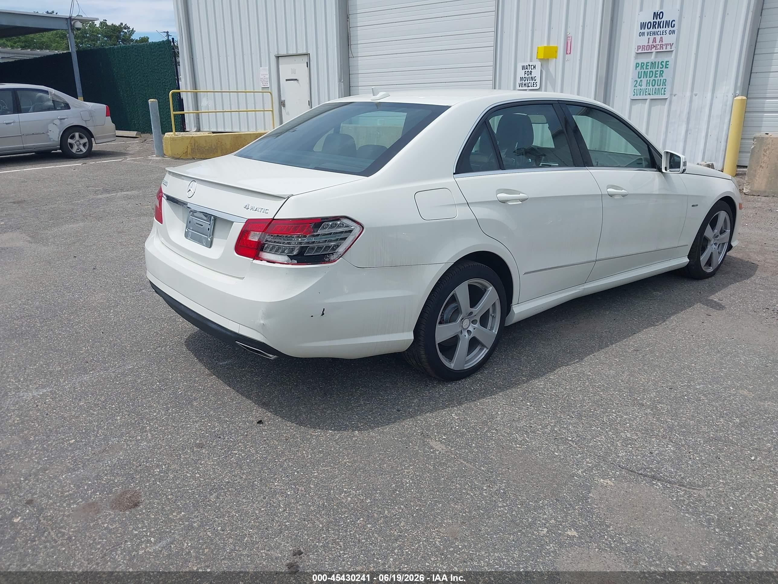 2012 Mercedes-benz E 350 4matic Белый vin: WDDHF8JB2CA619686