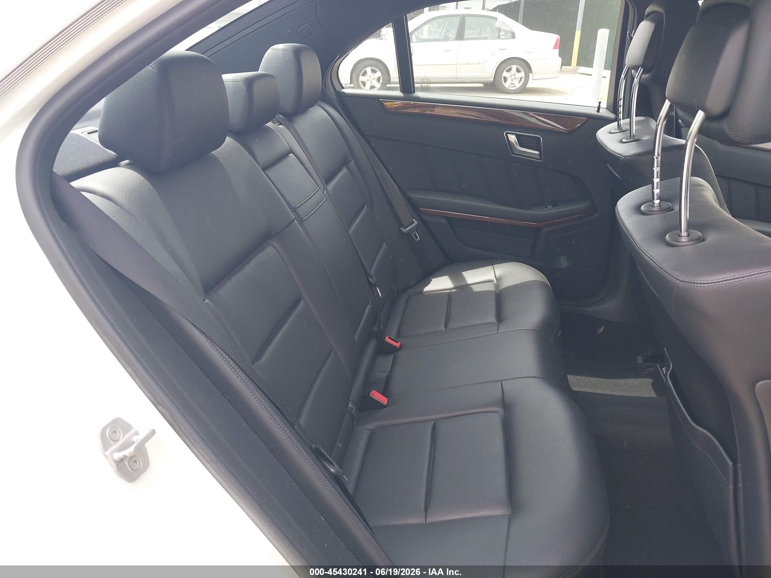 2012 Mercedes-benz E 350 4matic Белый vin: WDDHF8JB2CA619686