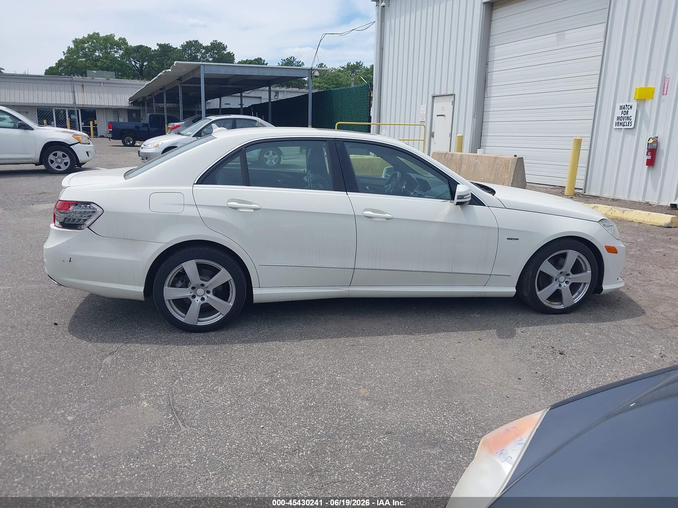 2012 Mercedes-benz E 350 4matic Белый vin: WDDHF8JB2CA619686