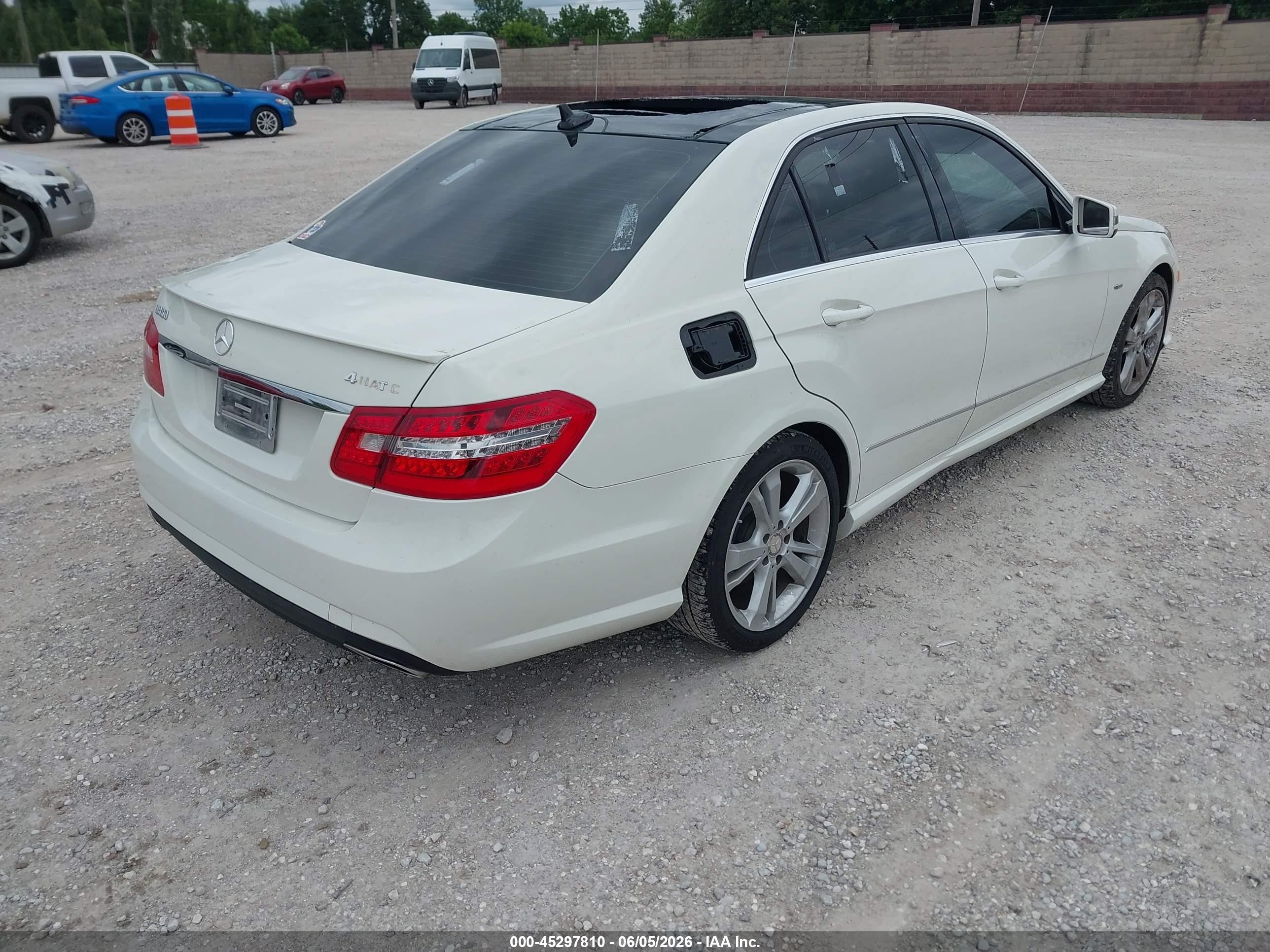 2012 Mercedes-benz E 350 4matic White vin: WDDHF8JB2CA620756