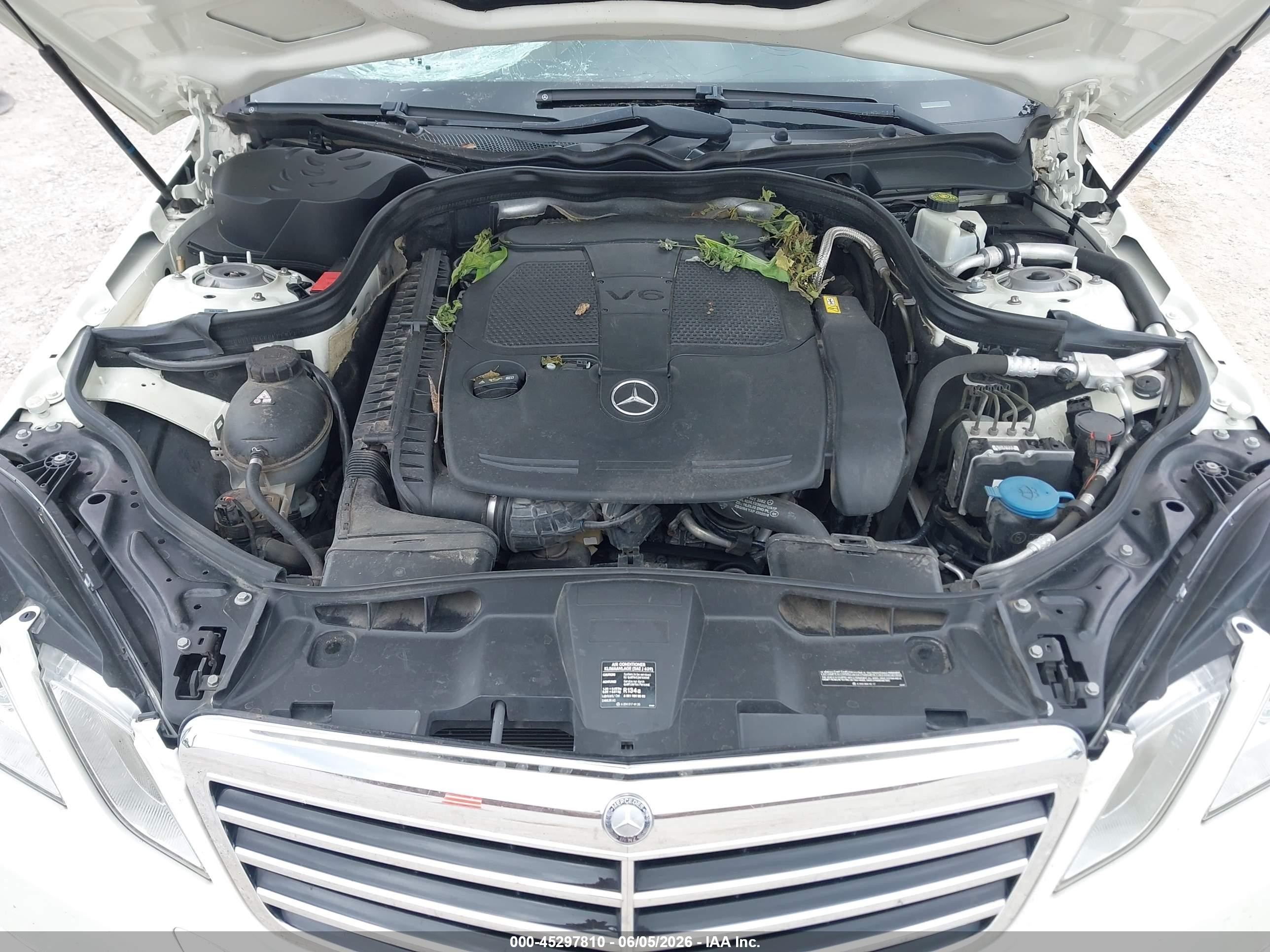 2012 Mercedes-benz E 350 4matic White vin: WDDHF8JB2CA620756