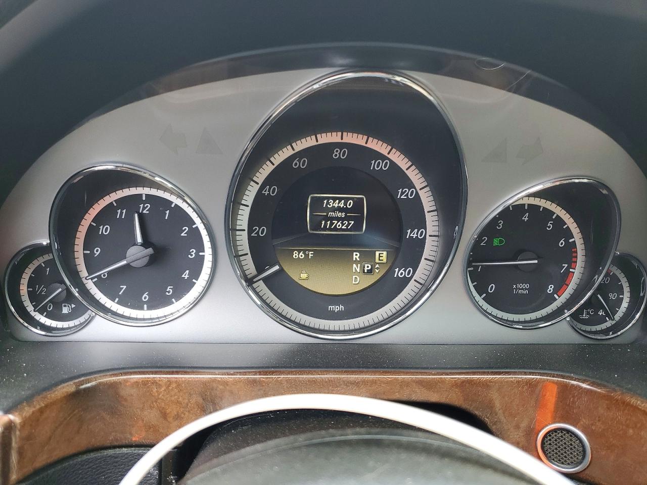 2012 Mercedes-benz E 350 4matic White vin: WDDHF8JB2CA638688