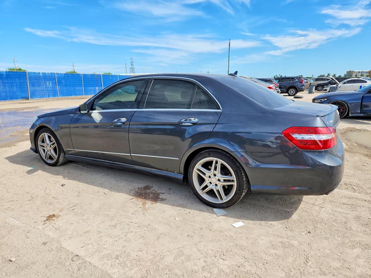 2013 Mercedes-benz E 350 4matic Серый vin: WDDHF8JB2DA675130