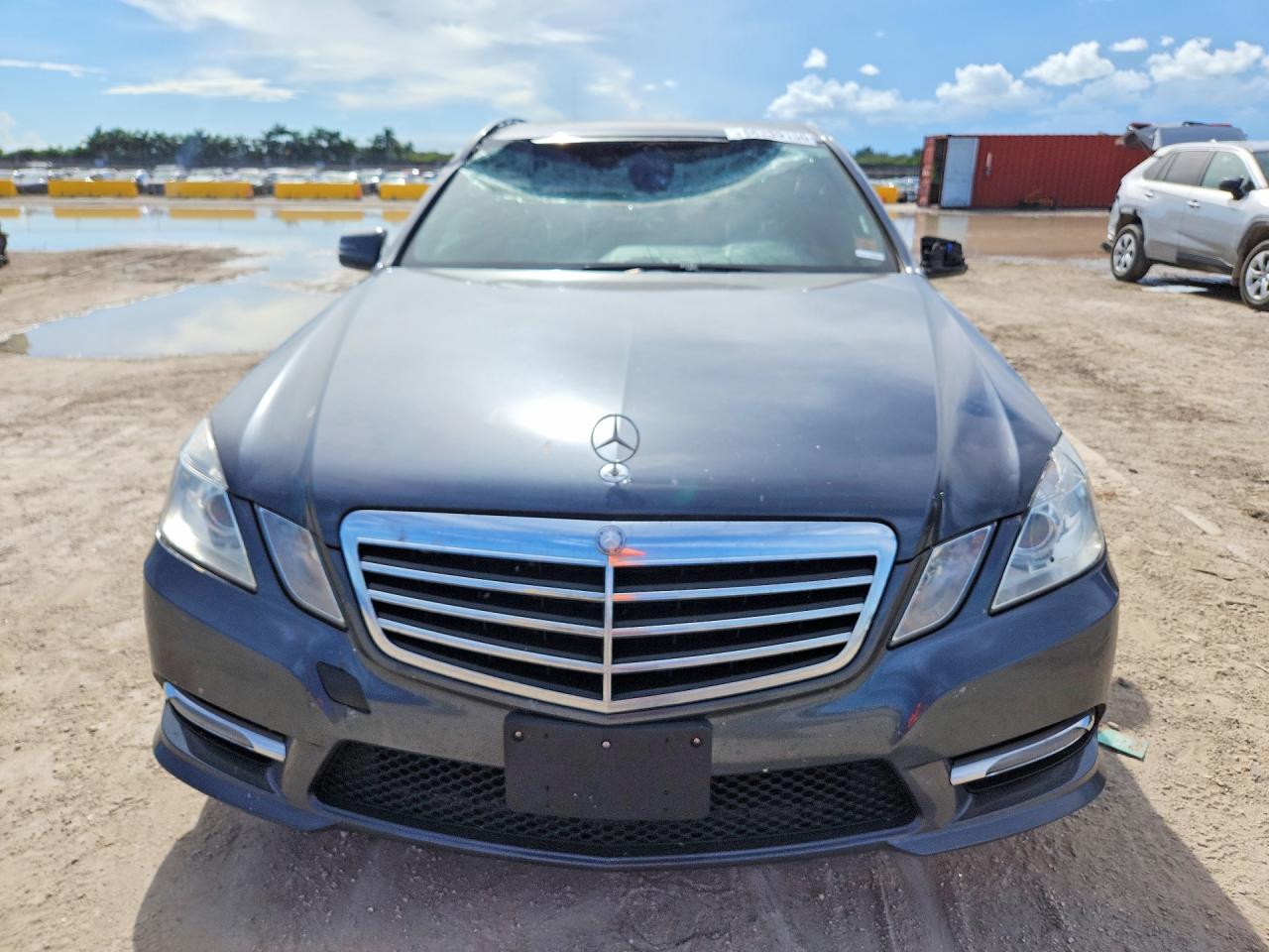 2013 Mercedes-benz E 350 4matic Серый vin: WDDHF8JB2DA675130