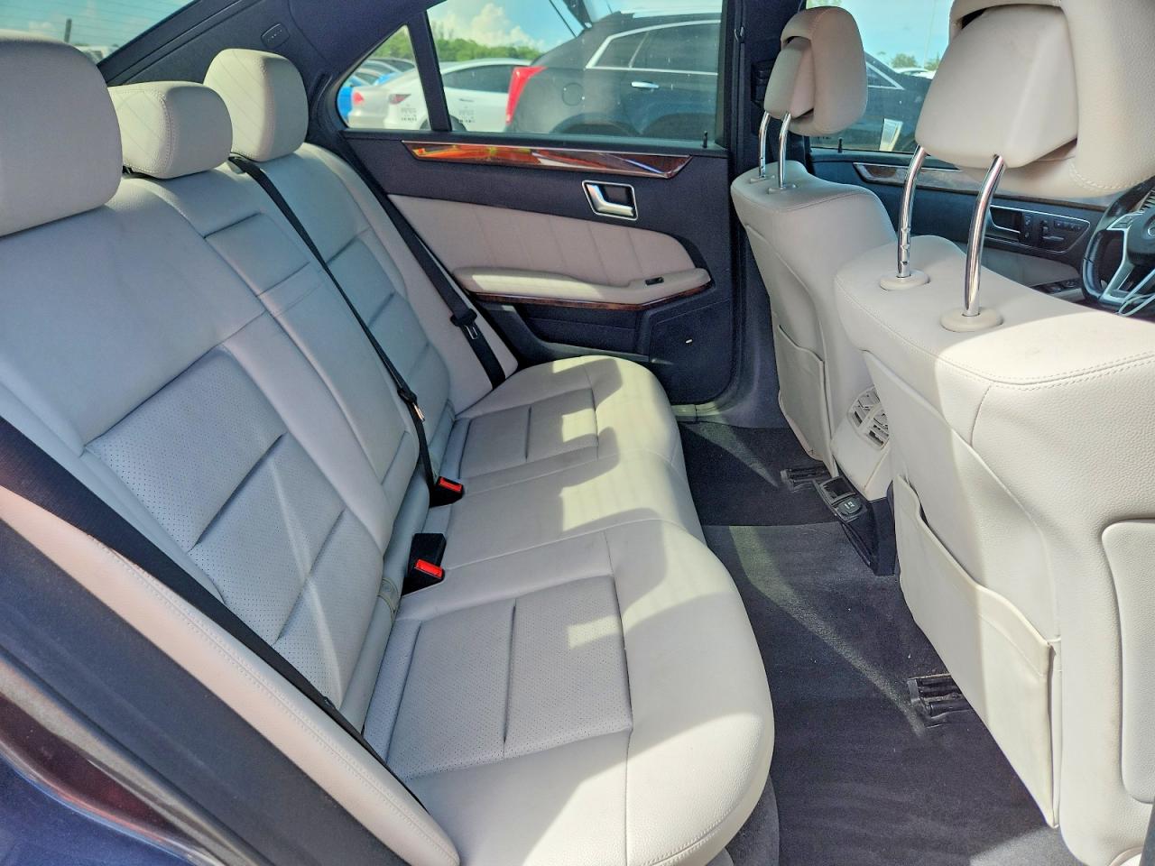 2013 Mercedes-benz E 350 4matic Серый vin: WDDHF8JB2DA675130