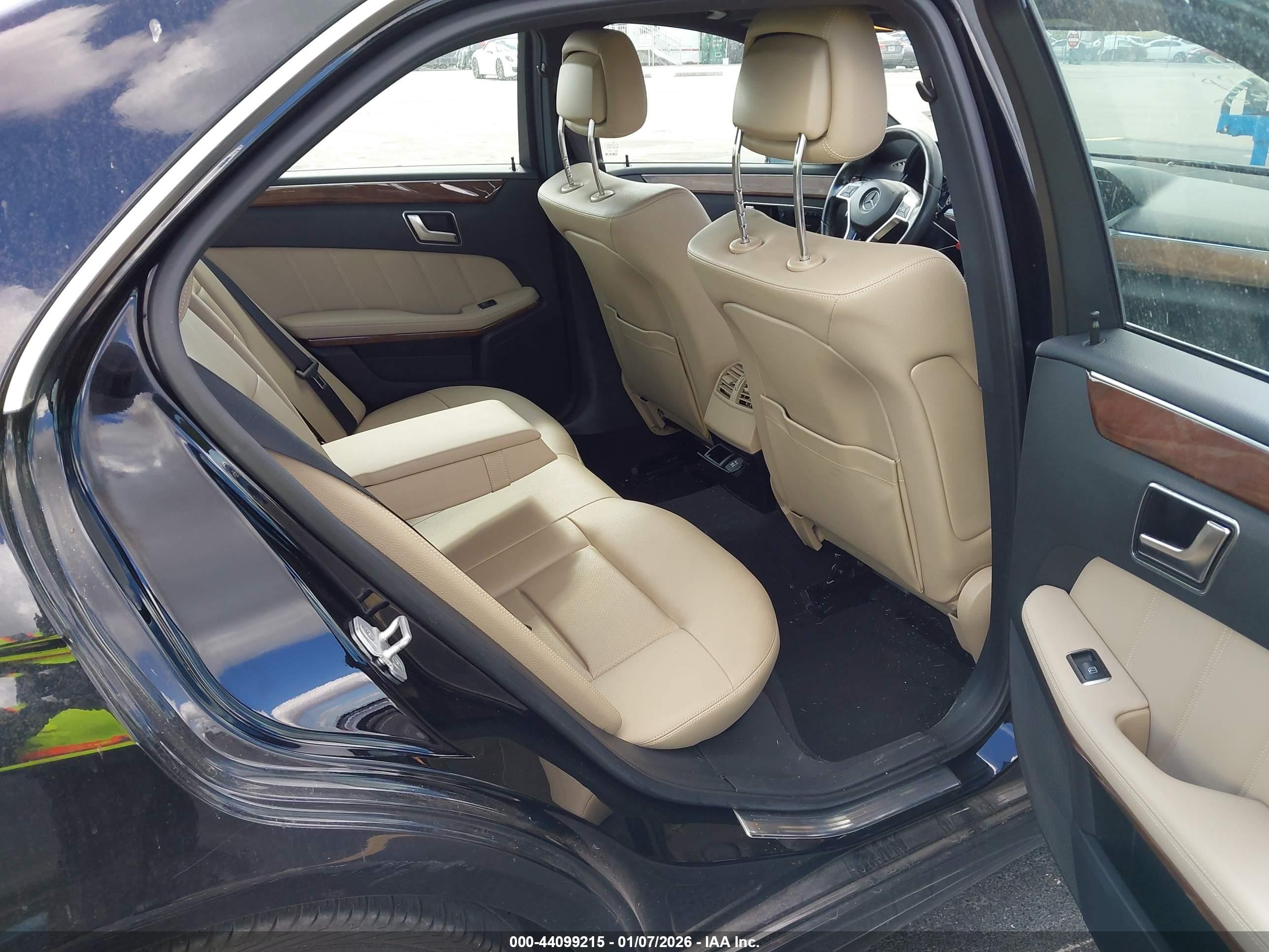 2013 Mercedes-benz E 350 4matic Black vin: WDDHF8JB2DA682188